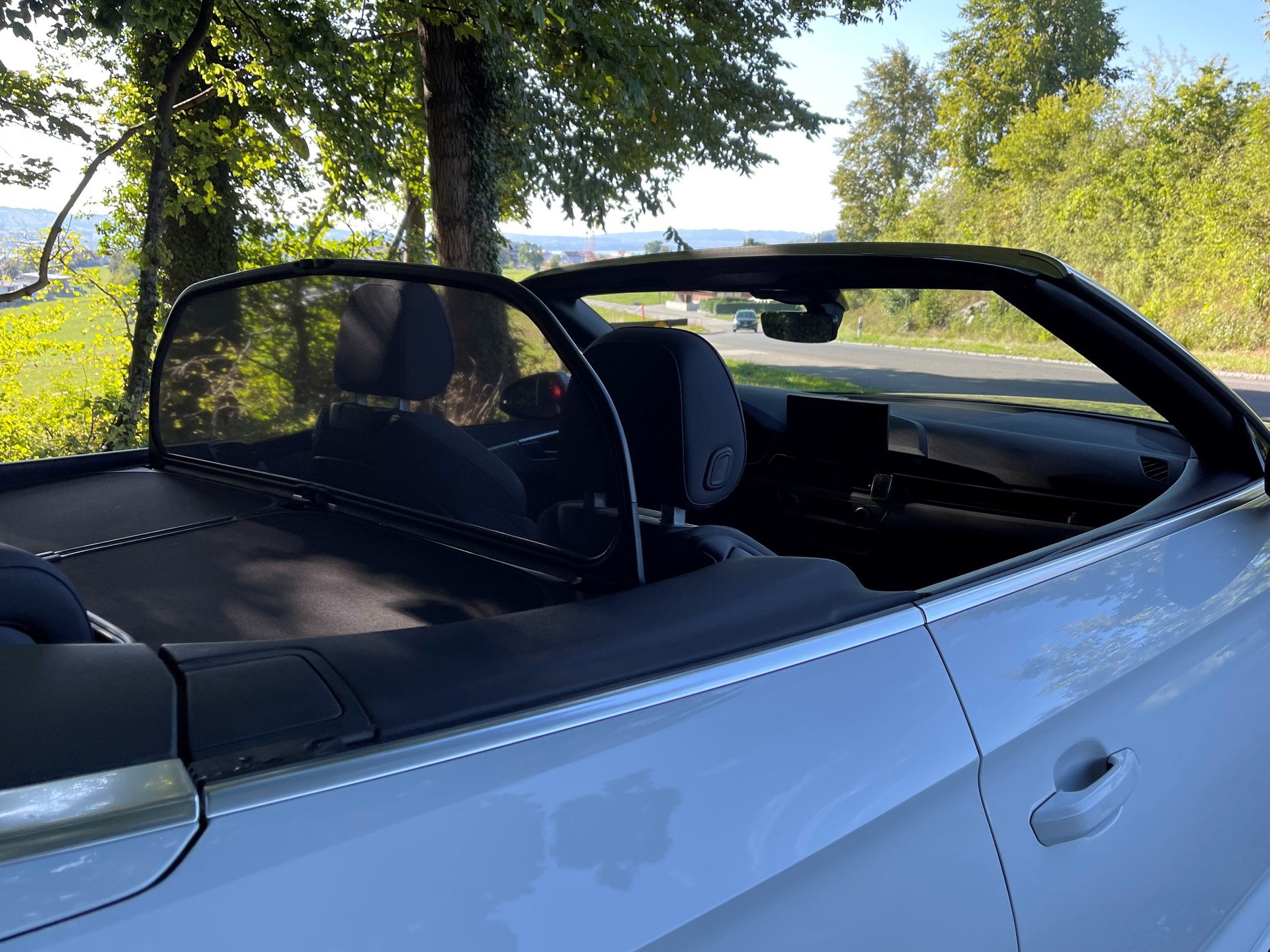 AUDI A5 Cabriolet 40 TFSI Design S-tronic-image-1