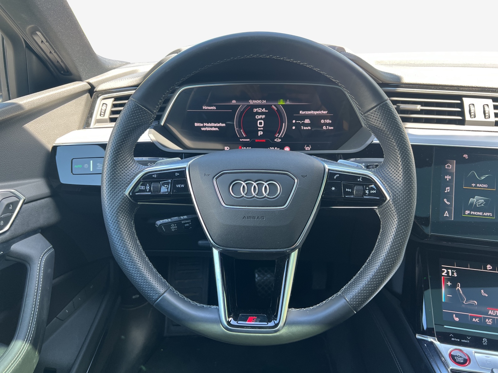 AUDI e-tron S Sportback quattro-image-9