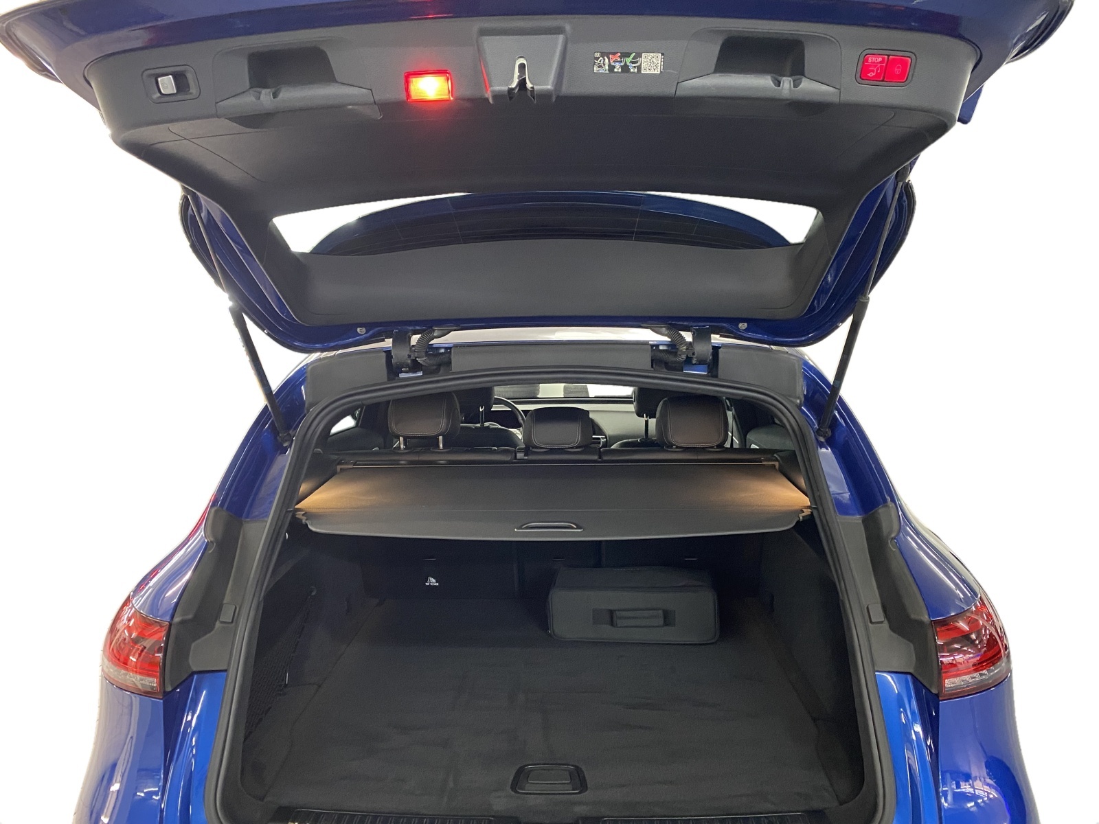 MERCEDES-BENZ EQC 400 AMG Line 4MATIC-image-5