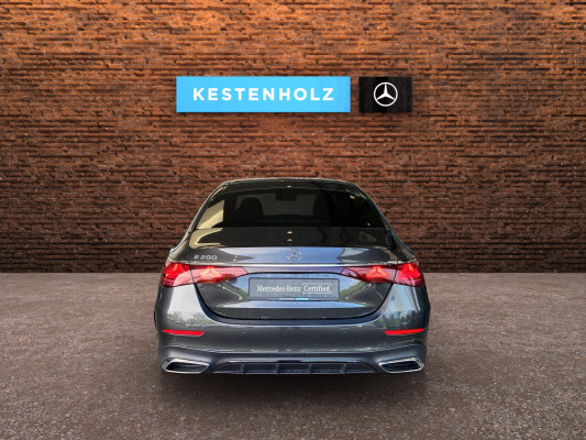 MERCEDES-BENZ E 200-image-5