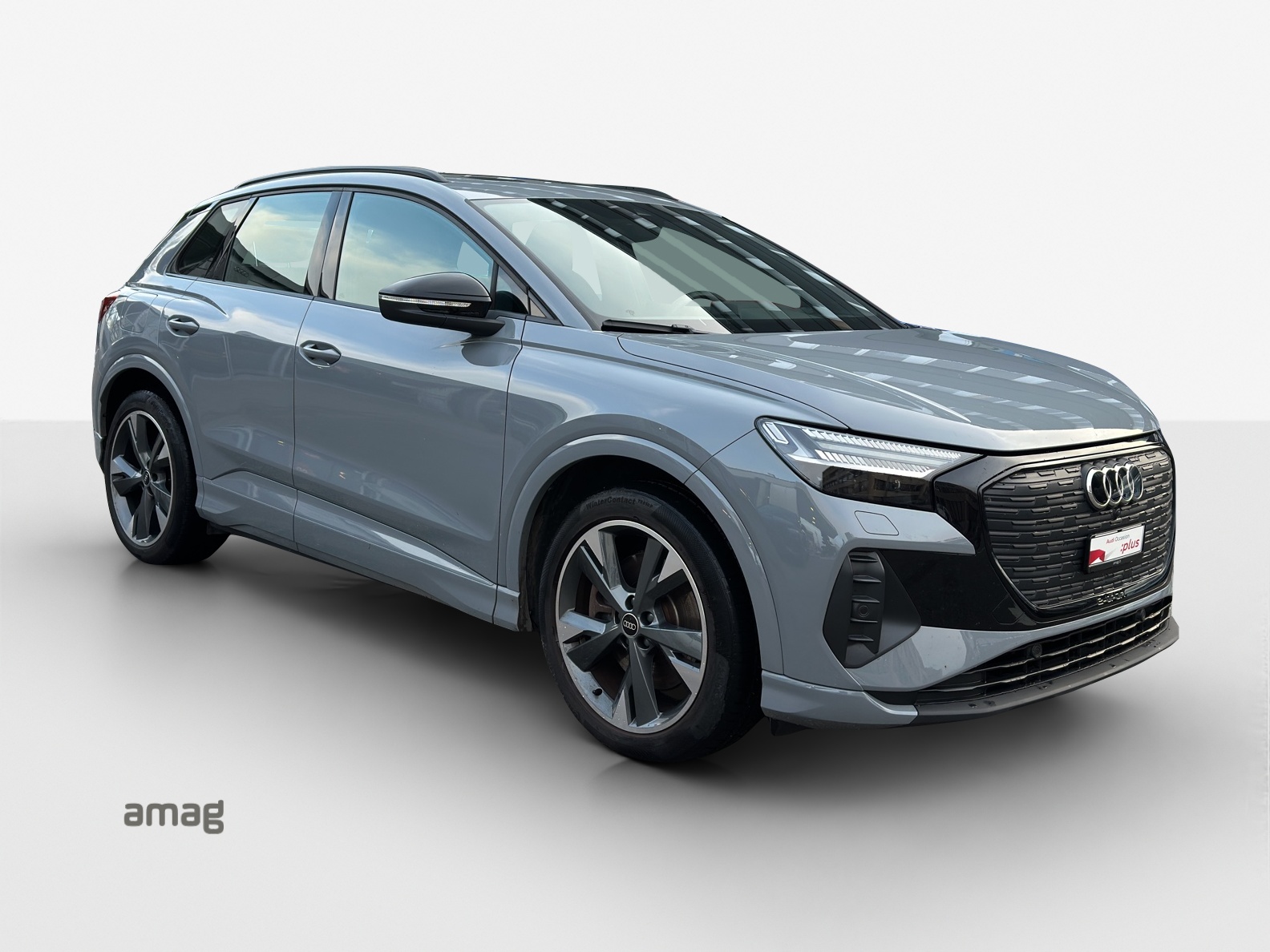 AUDI Q4 e-tron 50 quattro-image-6
