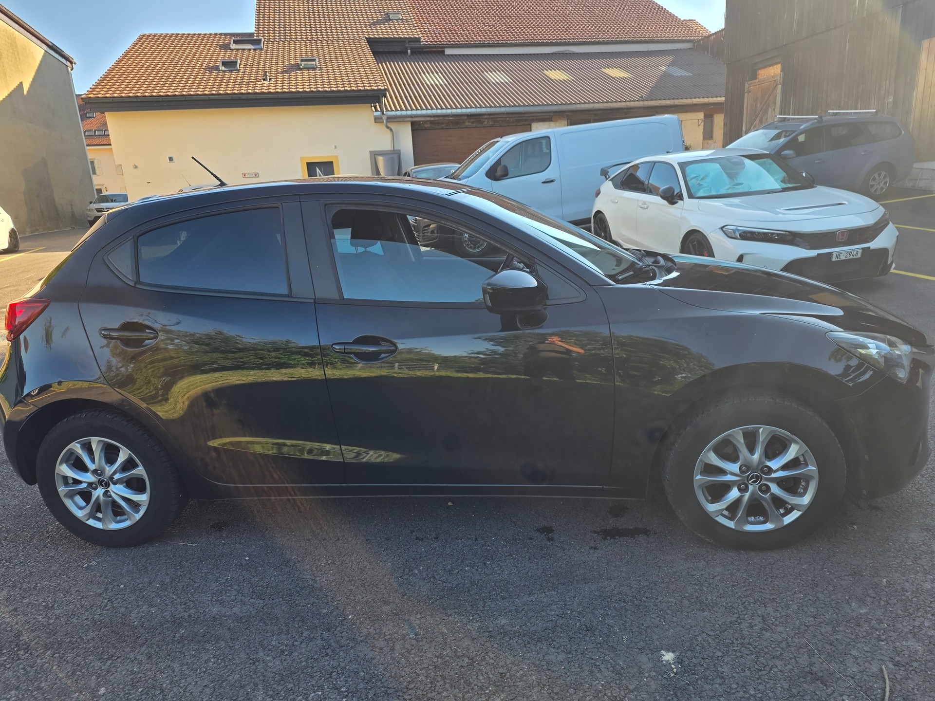 MAZDA 2 1.5i 16V Skyactiv-G Ambition Plus-image-3