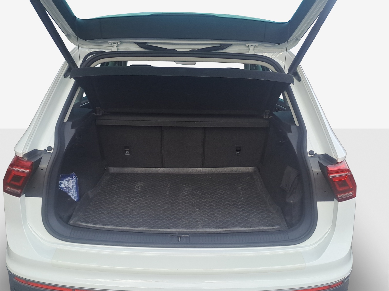 VW Tiguan 2.0 TDI SCR Elegance 4Motion DSG-image-12
