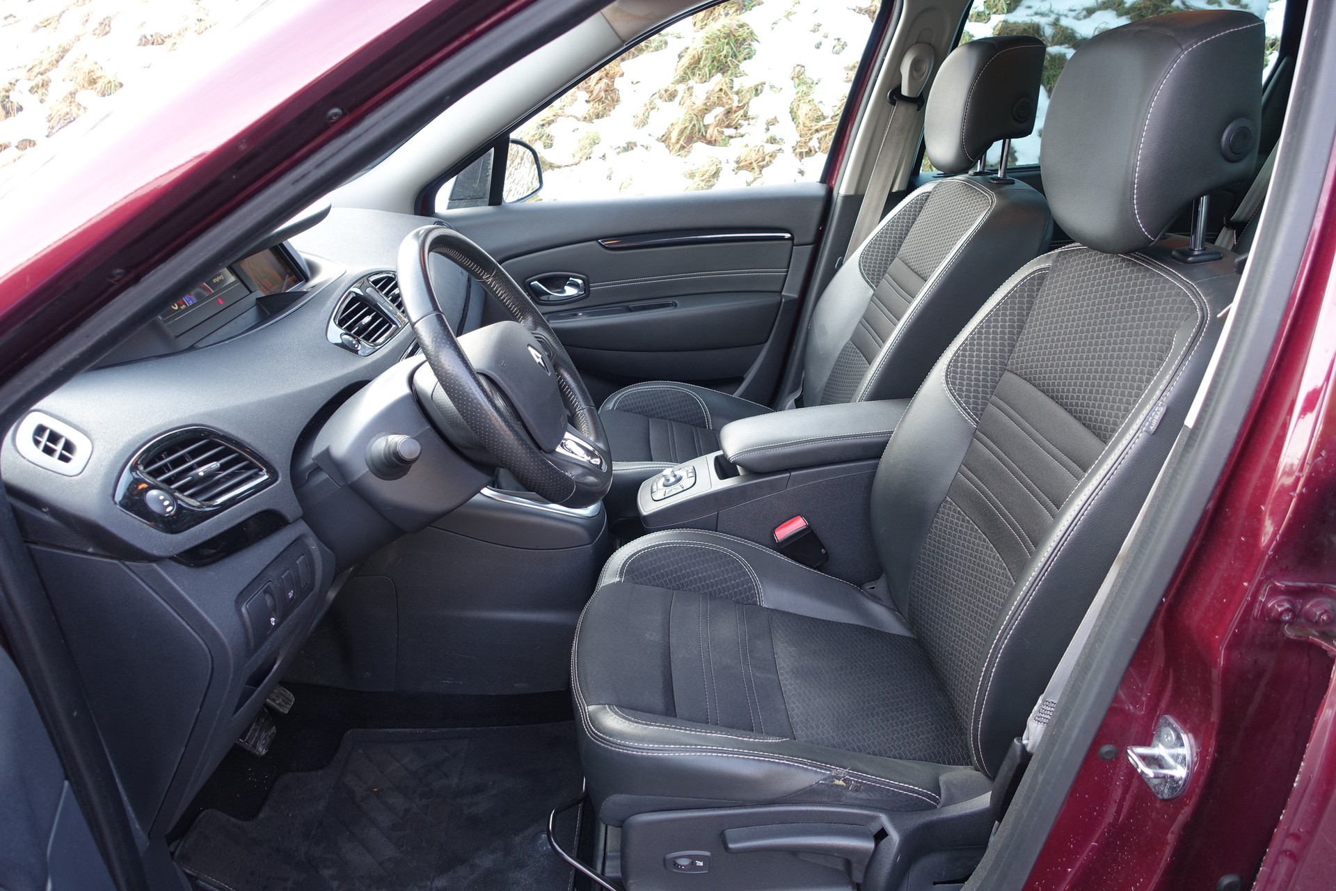 RENAULT Scénic 1.5 dCi Bose EDC-image-3