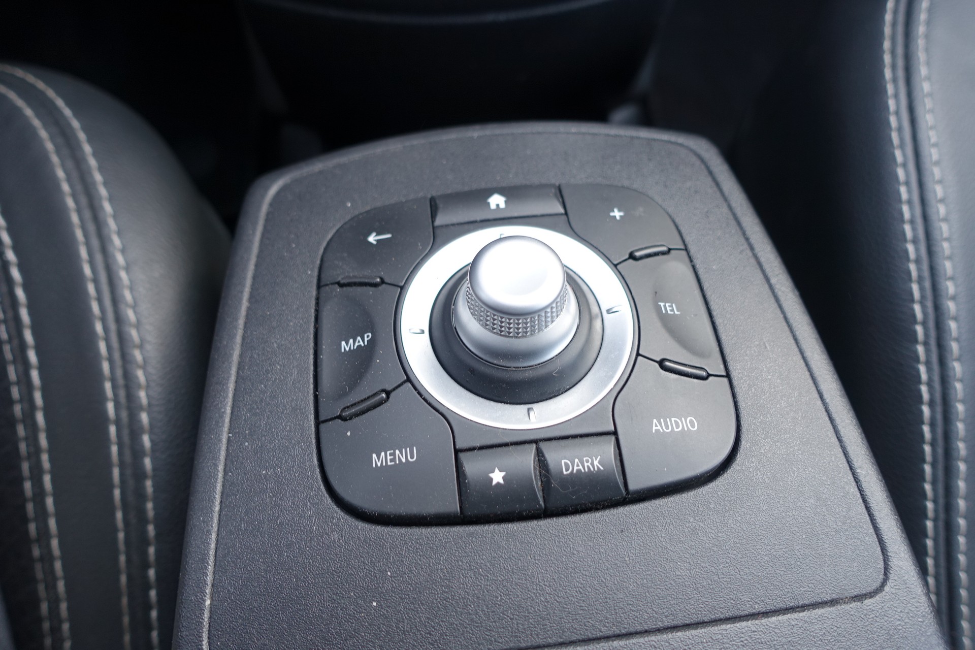 RENAULT Scénic 1.5 dCi Bose EDC-image-8