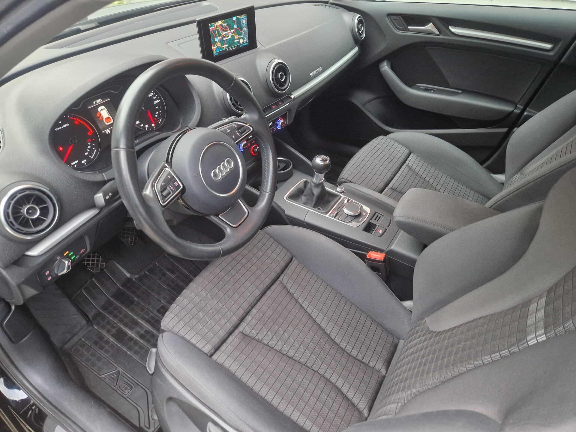 AUDI A3 Sportback 2.0 TDI Ambiente *quattro* 150 PS nur 63.000km, Navigation, frisch ab MFK, TOP Zustand, 8-fach Bereift-image-10