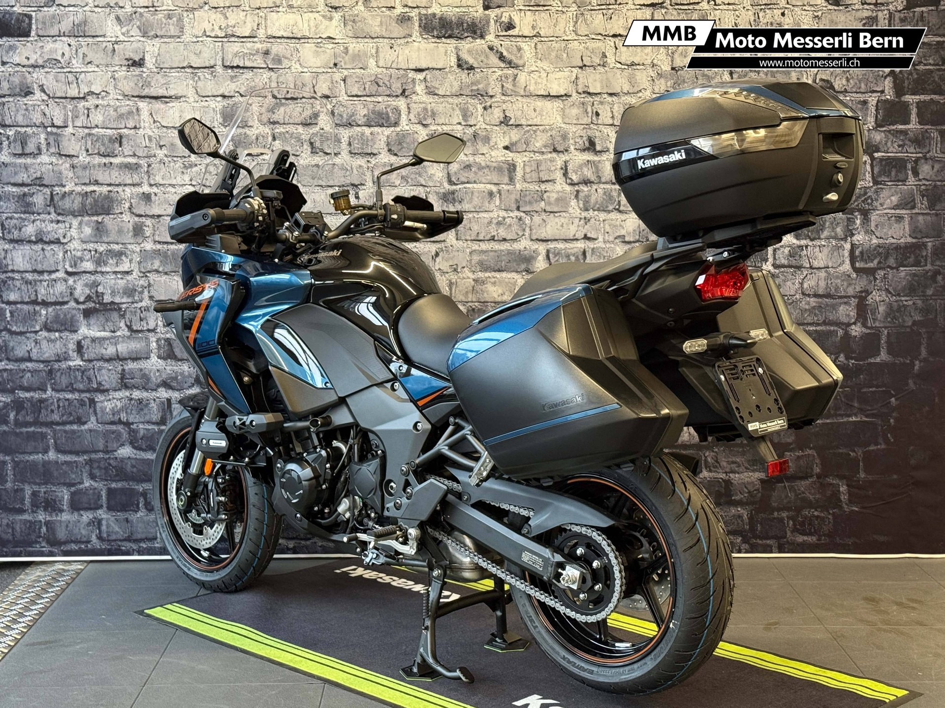 KAWASAKI Versys 1100 SE Grand Tourer-image-3