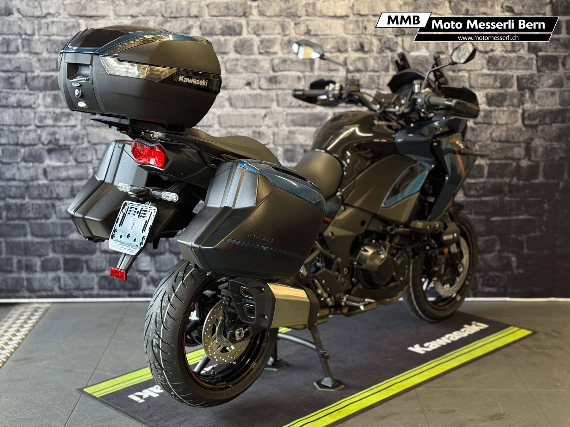 KAWASAKI Versys 1100 SE Grand Tourer-image-2