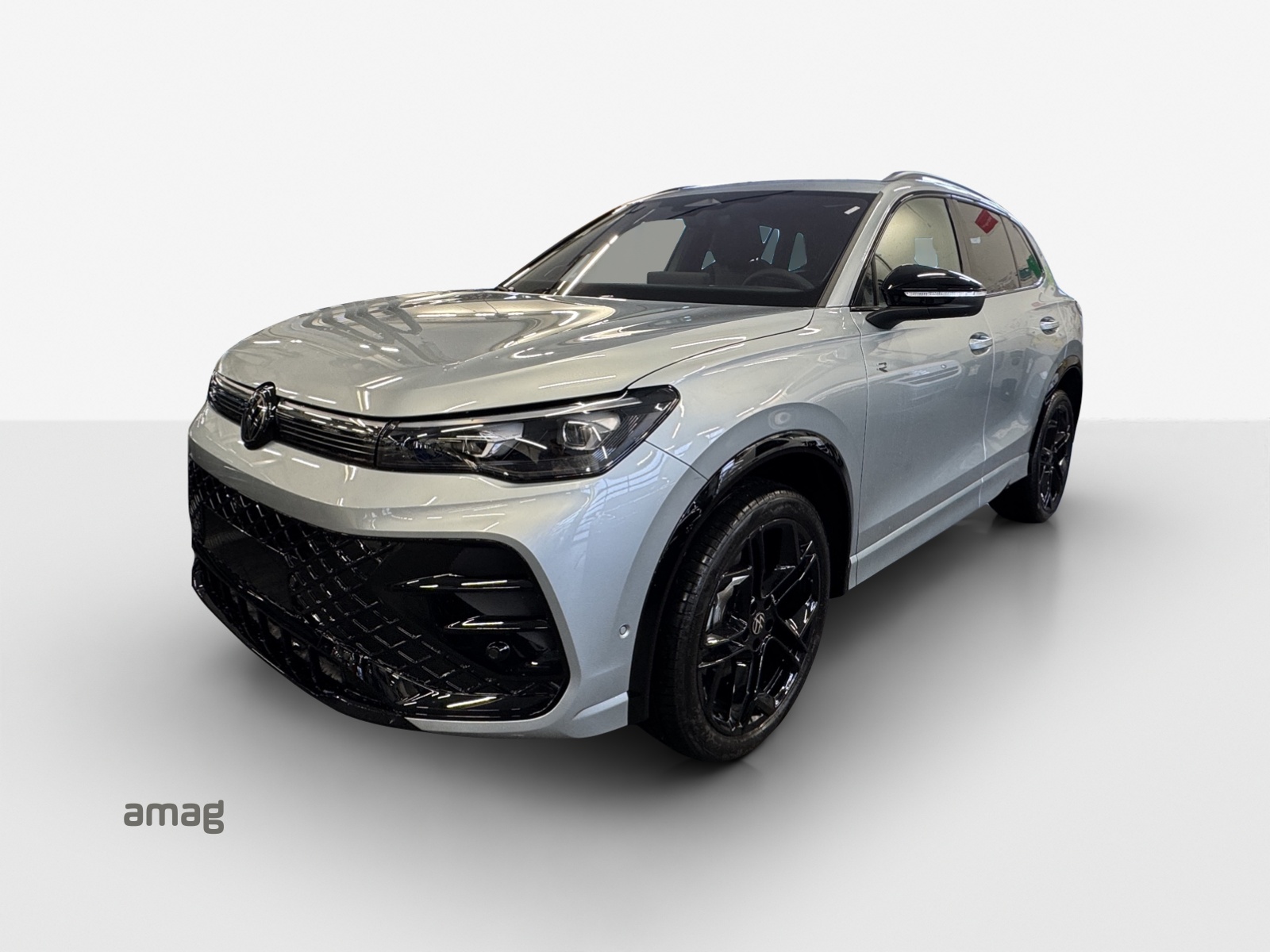VW Tiguan 2.0 TSI DSG R-Line 4Motion-image-0