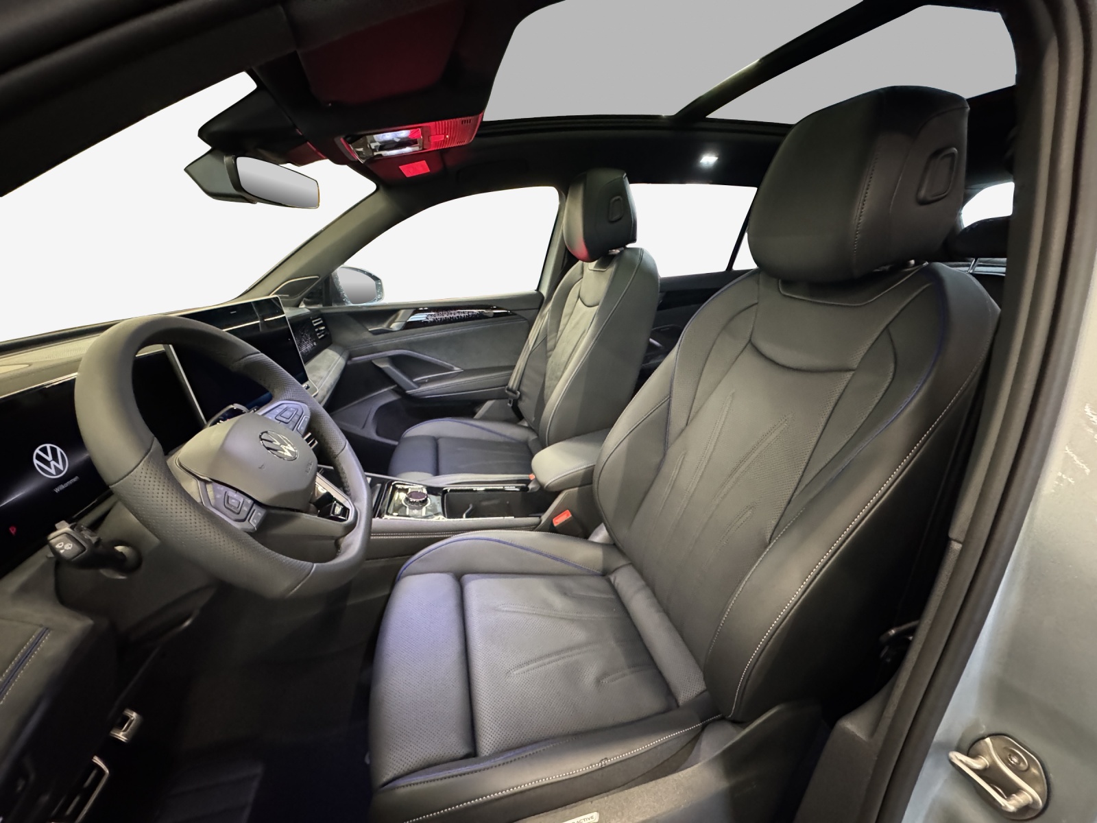 VW Tiguan 2.0 TSI DSG R-Line 4Motion-image-7