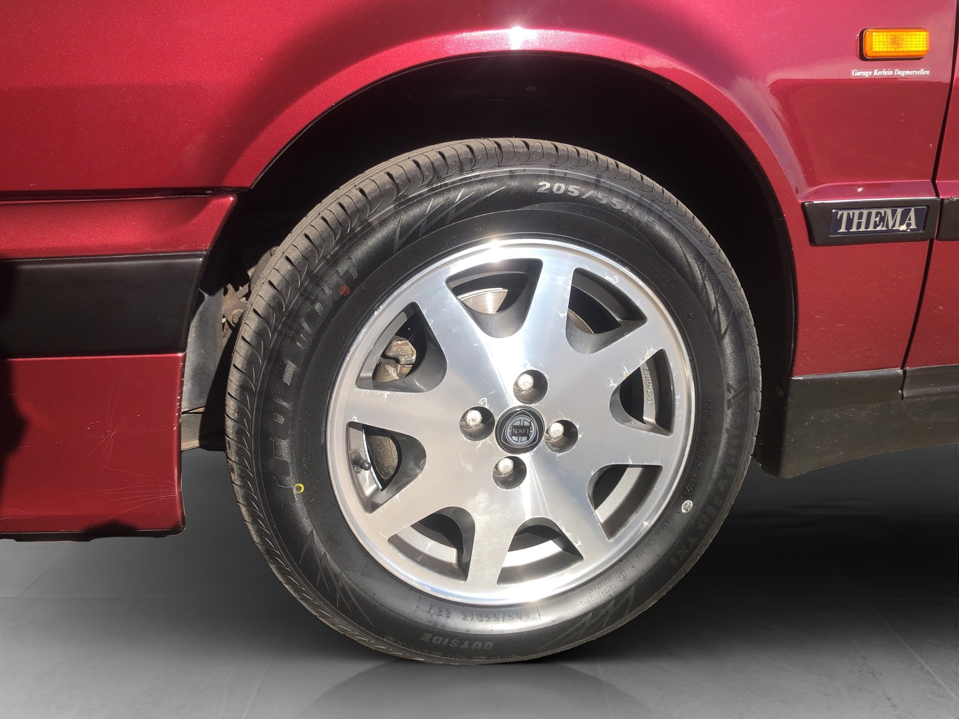 LANCIA Thema 3.0 V6 LS-image-7