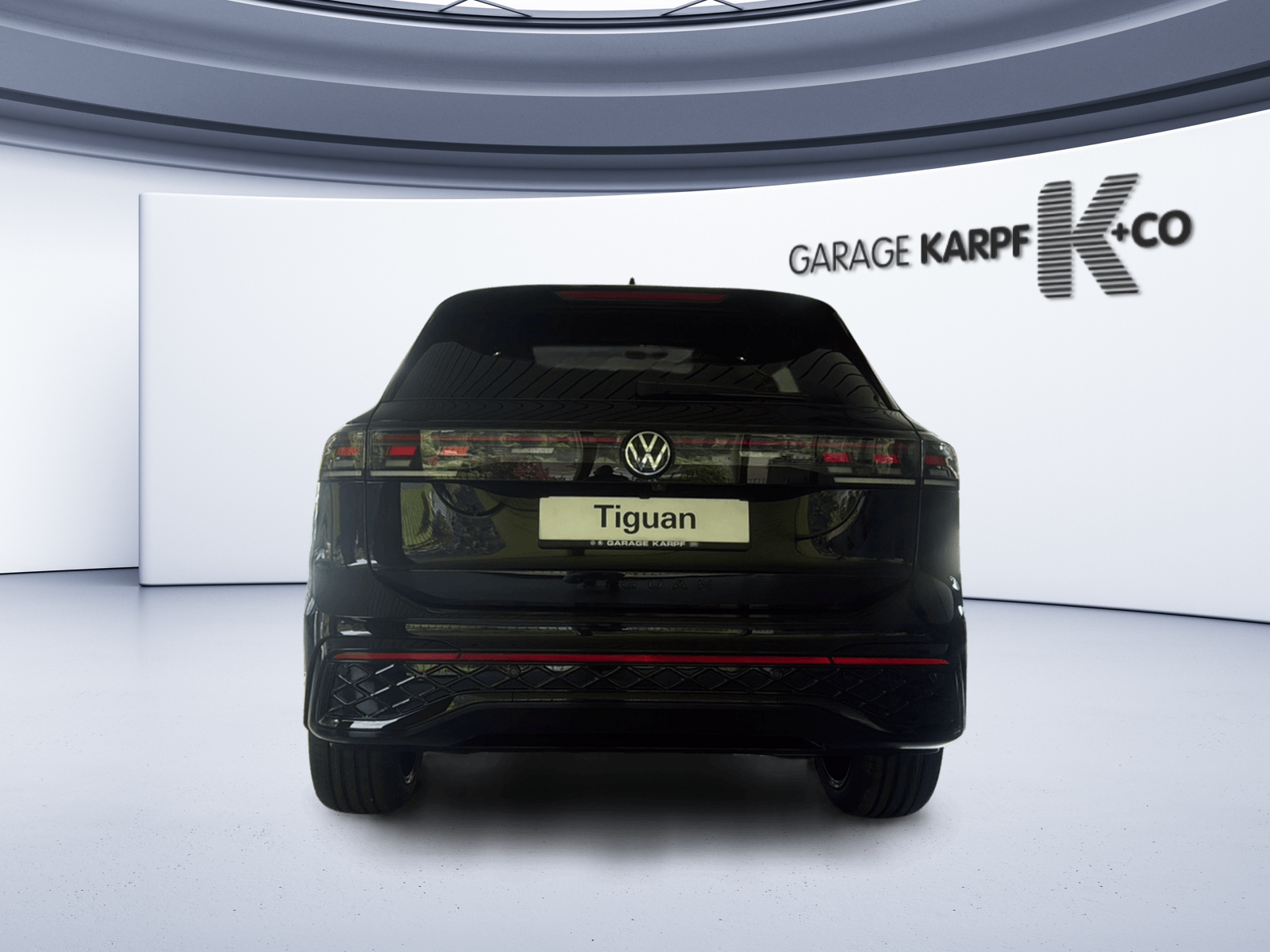 VW Tiguan 2.0 TSI DSG R-Line 4Motion-image-3