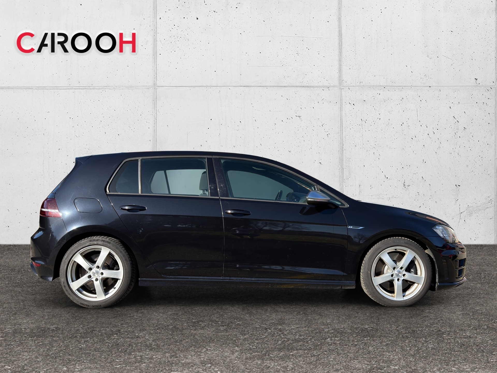 VW Golf 2.0 TSI R 4Motion DSG-image-8