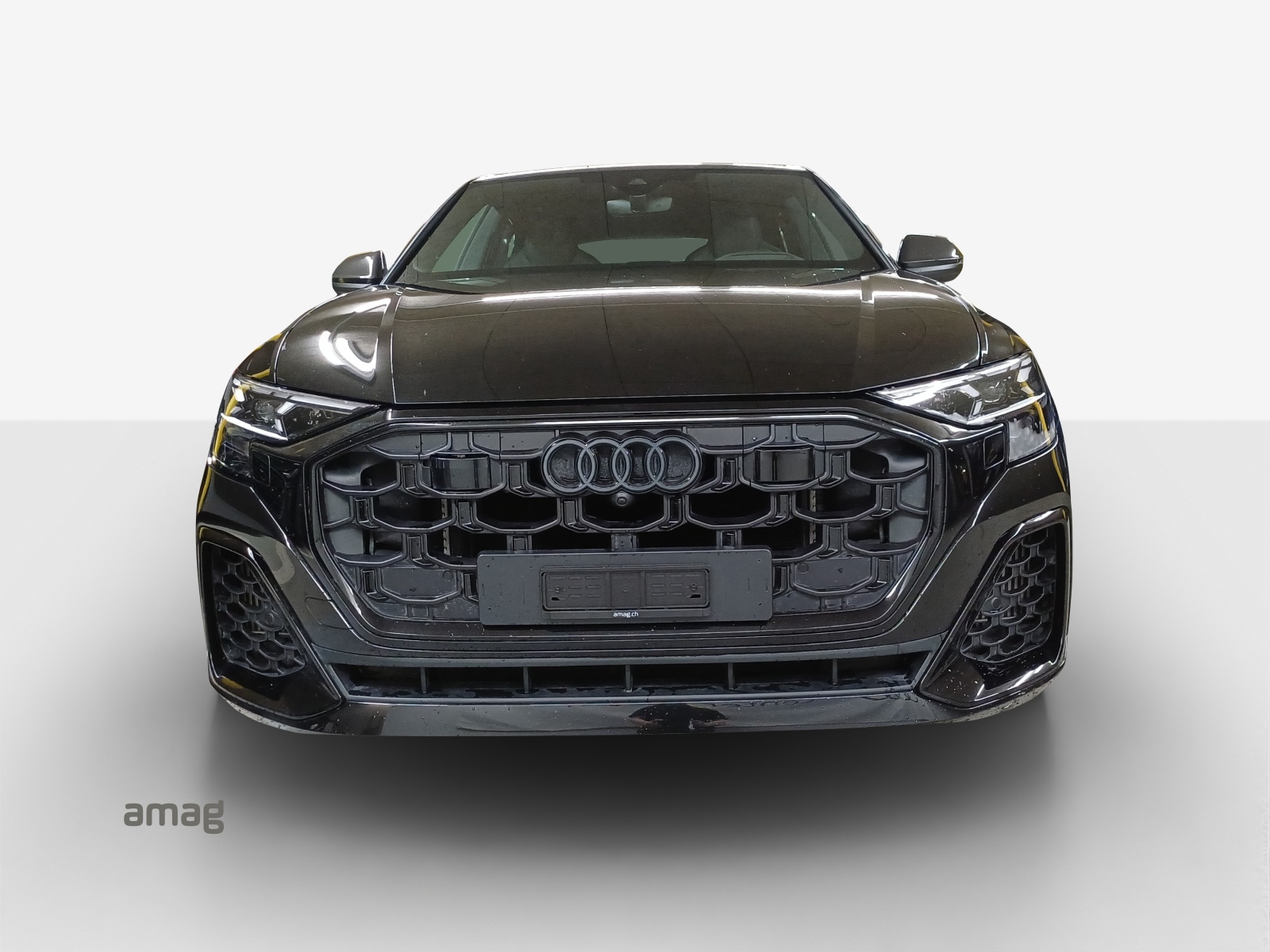 AUDI SQ8 SUV TFSI quattro tiptronic-image-6