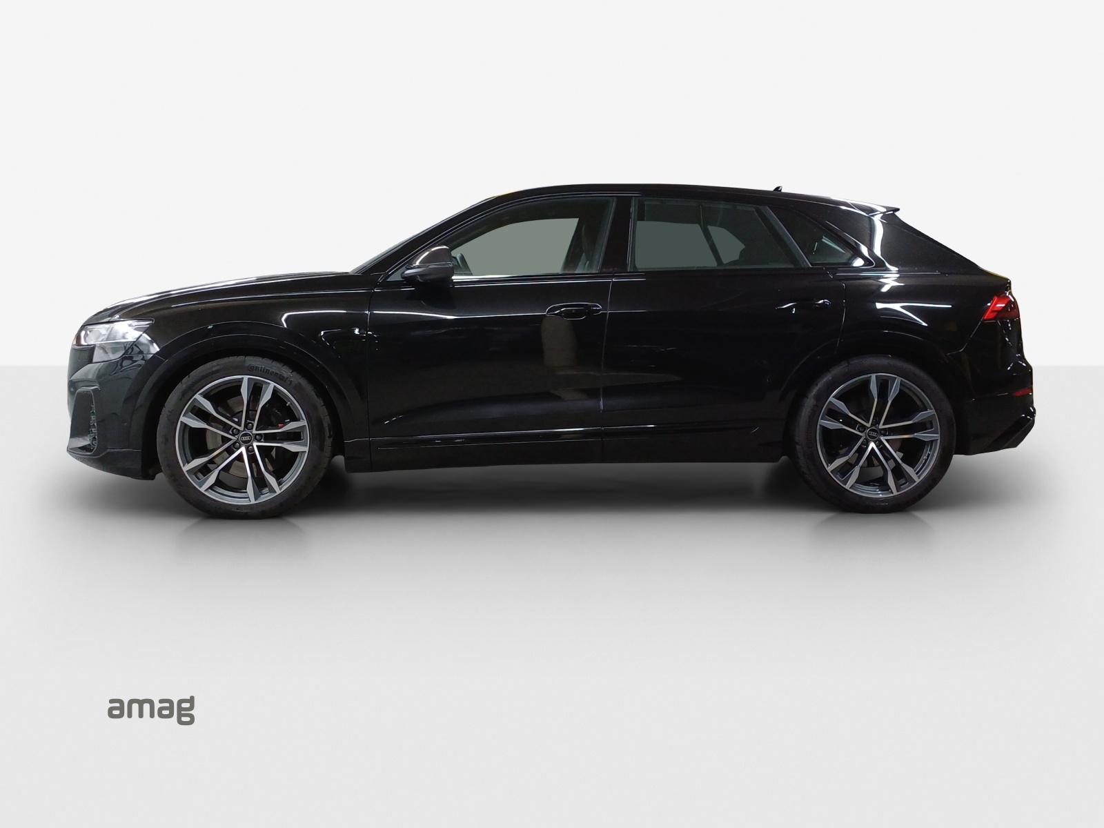 AUDI SQ8 SUV TFSI quattro tiptronic-image-1