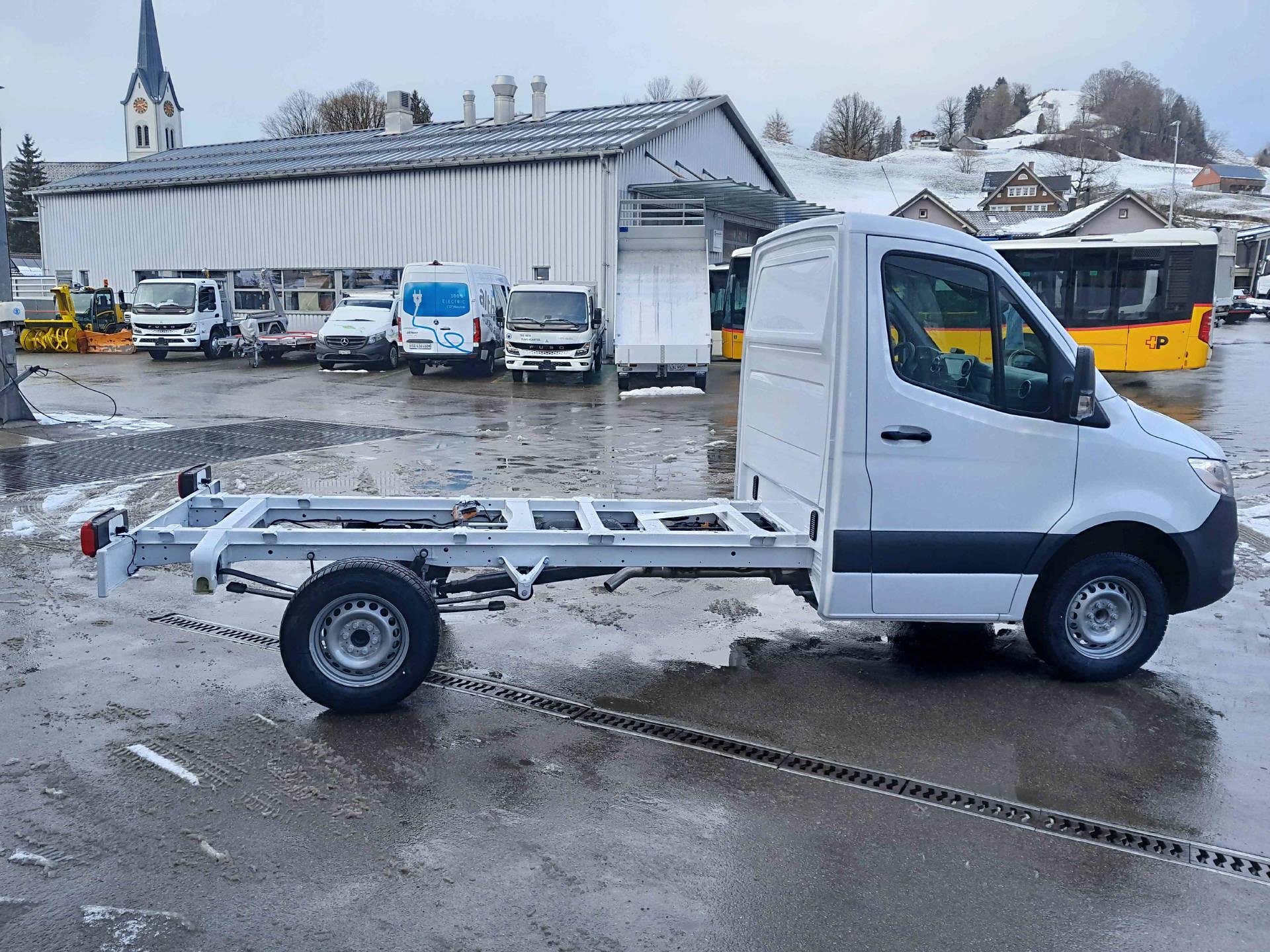 MERCEDES-BENZ Sprinter 317 Kab.-Ch. 3665 S 2.0 CDI 170 Pro-image-5