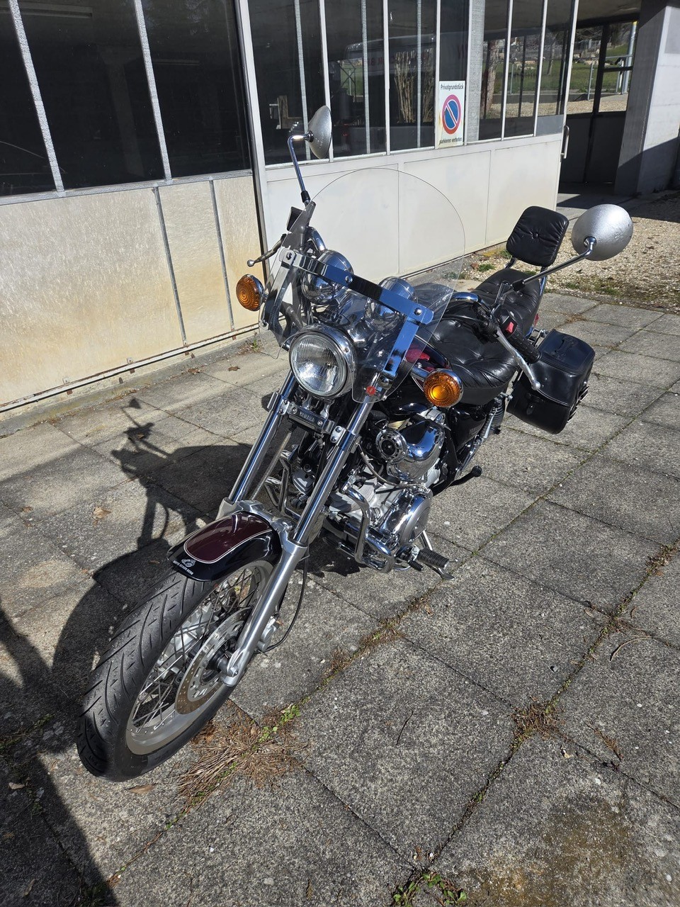 YAMAHA XV 1100 Virago-image-3