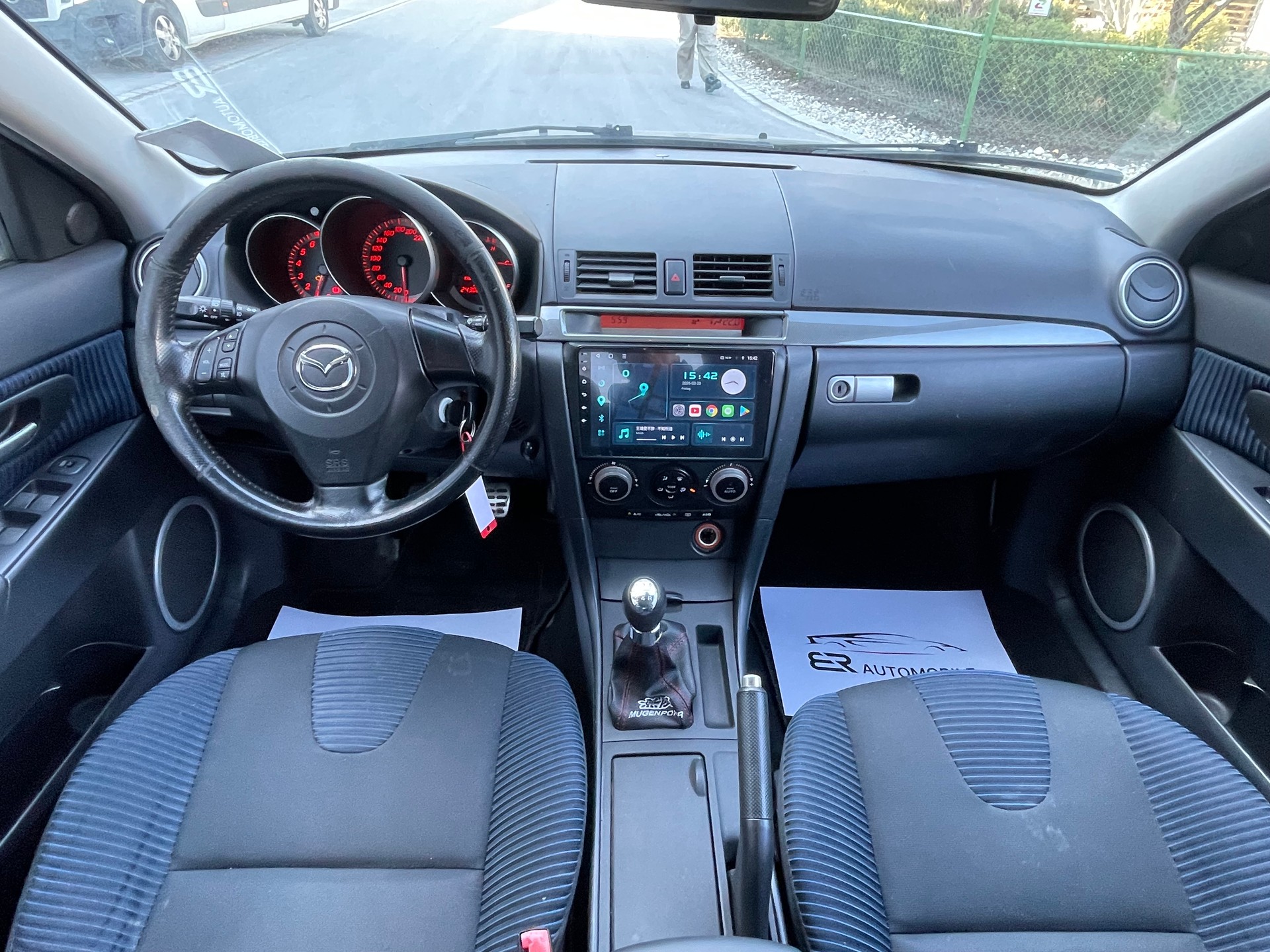 MAZDA 3 Sedan 2.0 16V Sport-image-8