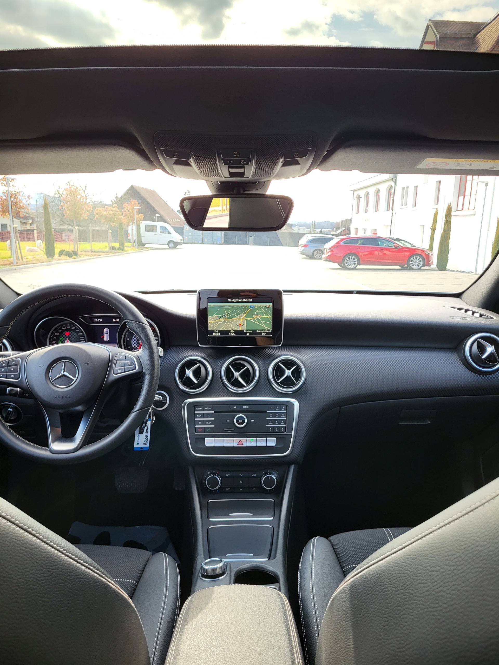 MERCEDES-BENZ A 200 Night Star 7G-DCT-image-7