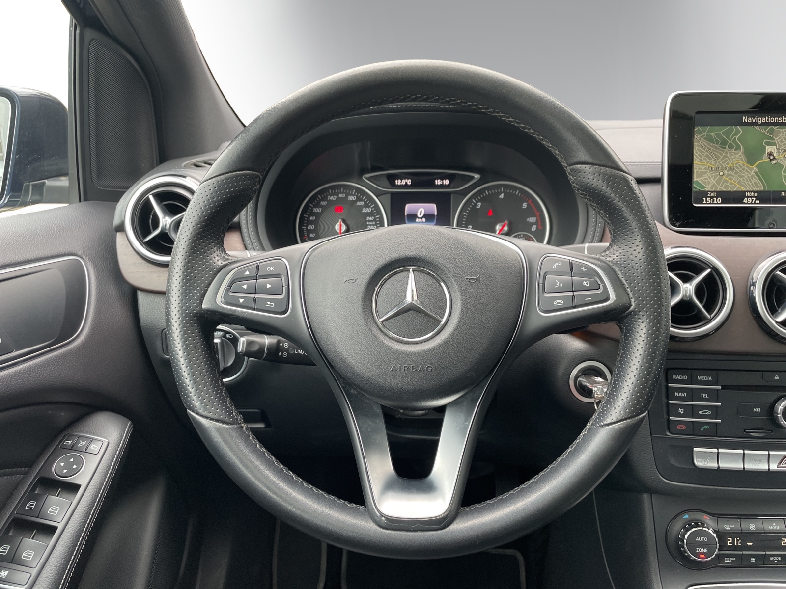 MERCEDES-BENZ B 220 CDI Swiss Star Edition 4Matic 7G-DCT-image-12