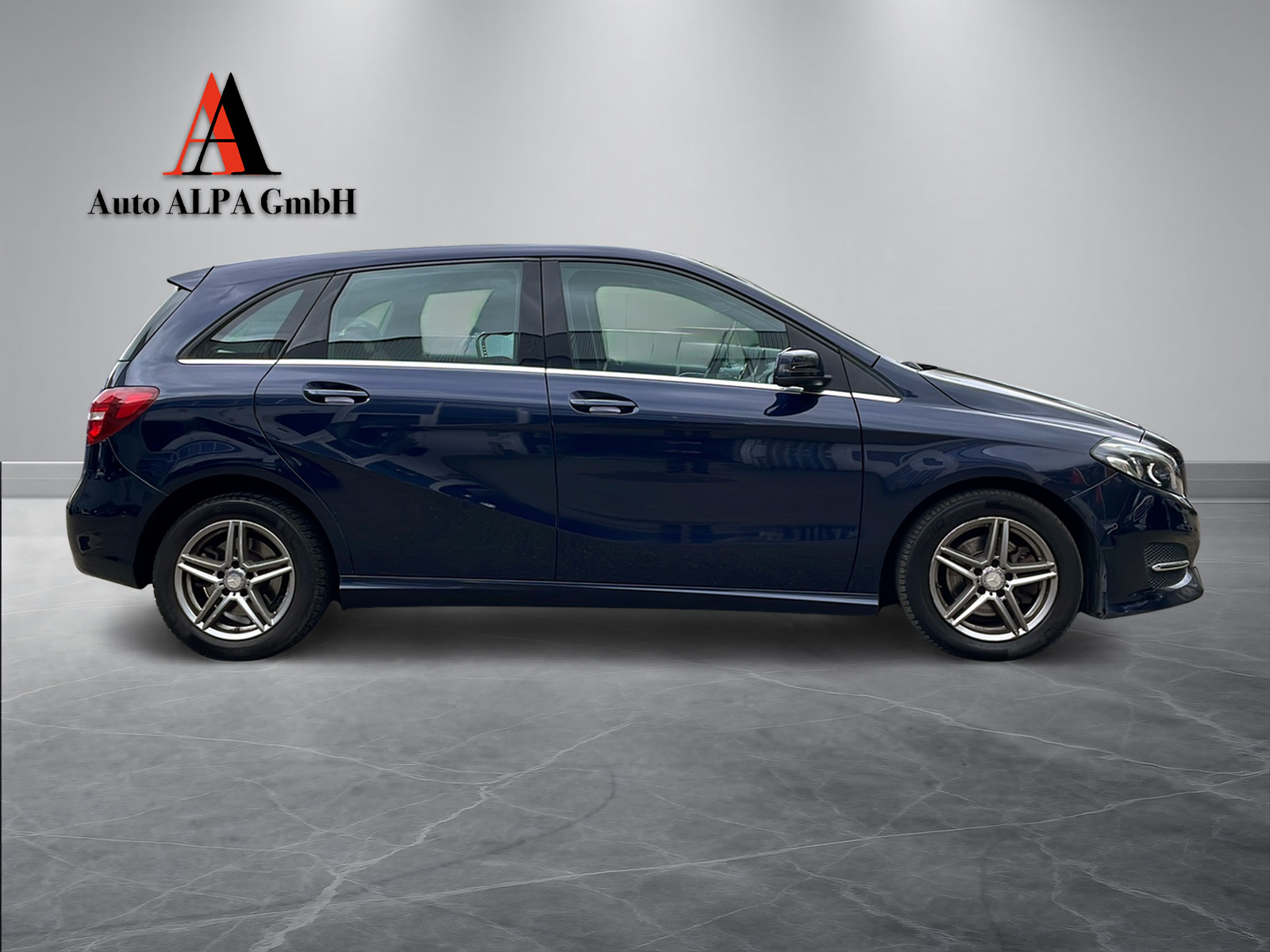 MERCEDES-BENZ B 220 CDI Swiss Star Edition 4Matic 7G-DCT-image-4