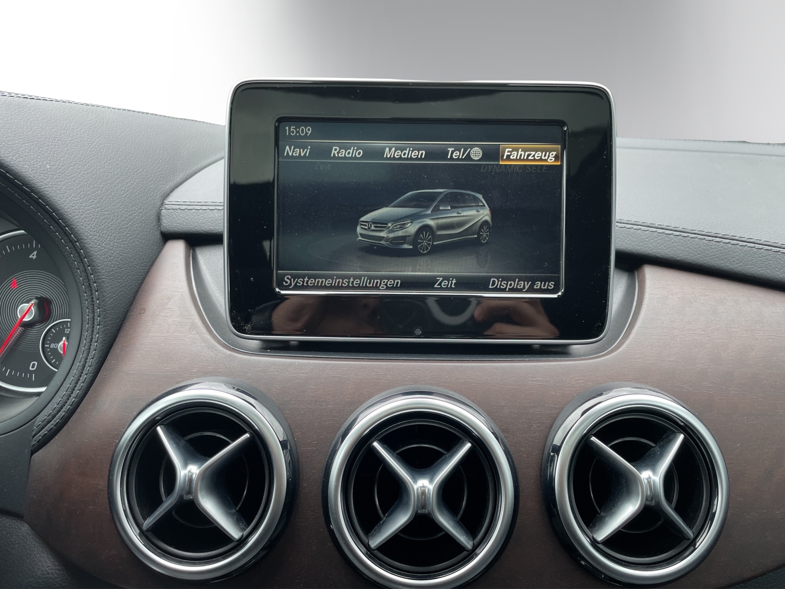 MERCEDES-BENZ B 220 CDI Swiss Star Edition 4Matic 7G-DCT-image-15