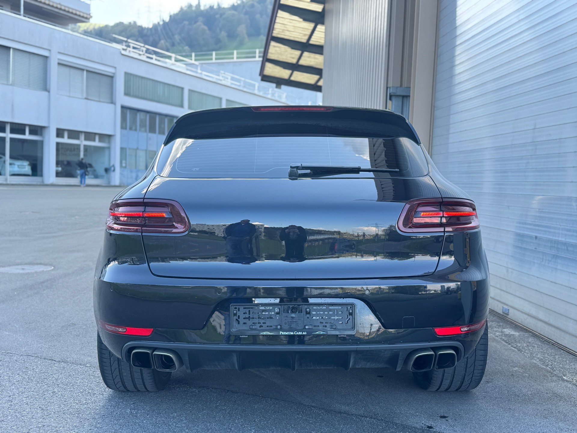 PORSCHE Macan Turbo PDK-image-4