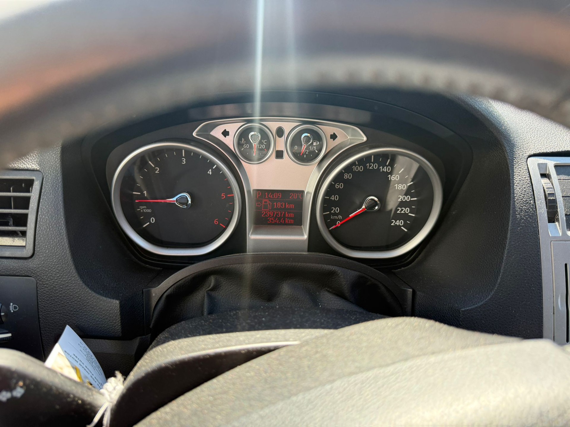 FORD Kuga 2.0 TDCi Titanium 4WD PowerShift-image-10