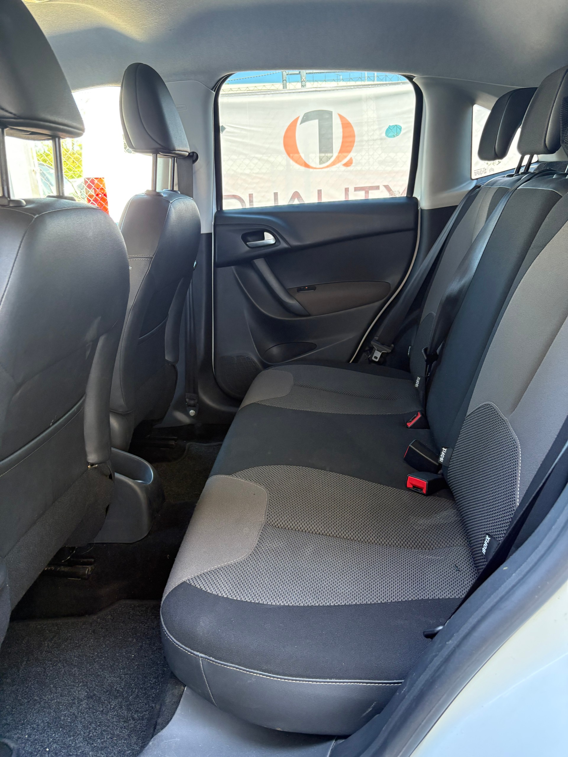 CITROEN C3 1.2i Sélection-image-8