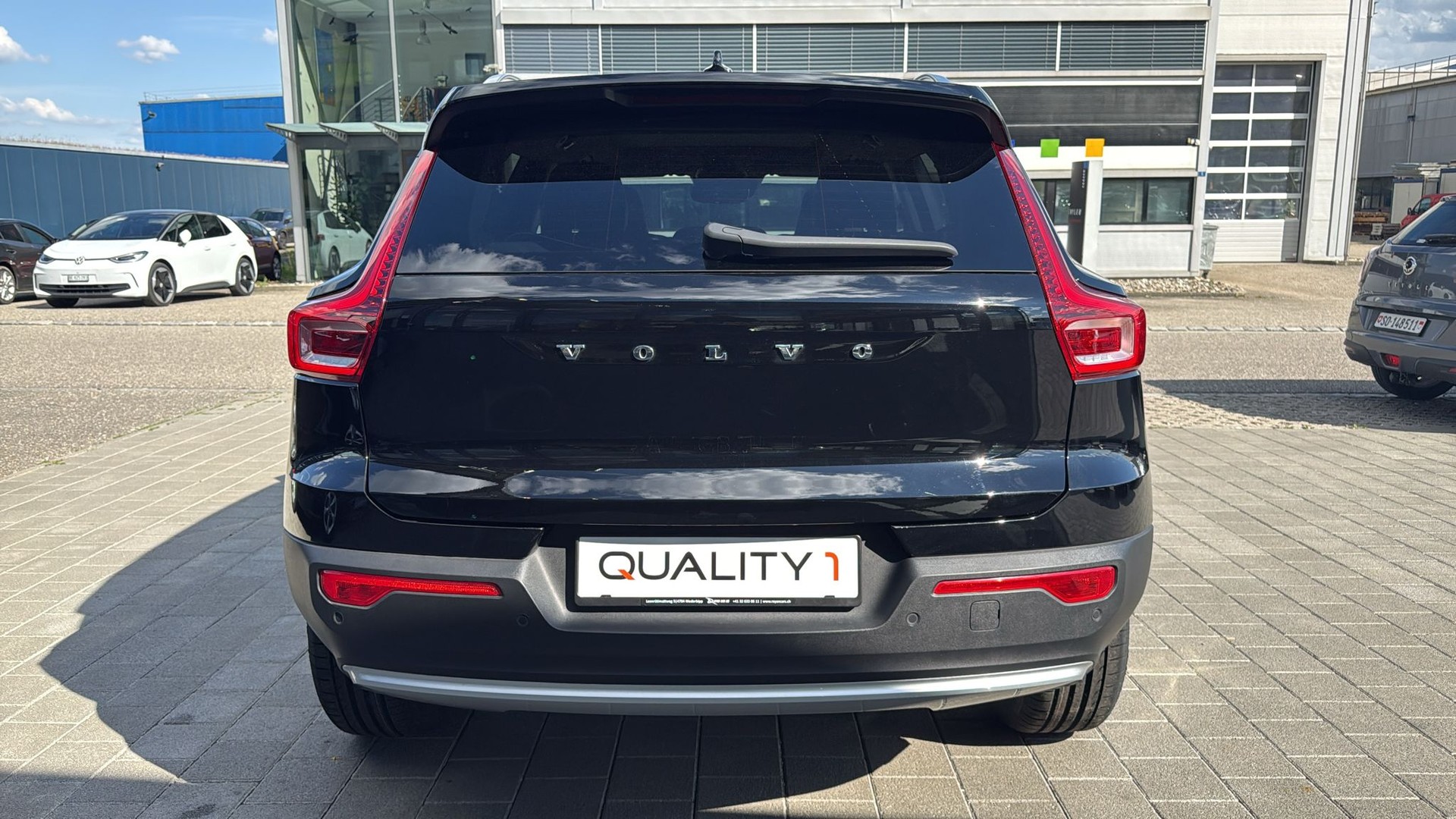 VOLVO XC40 T5 PHEV Ultimate Bright DCT-image-11
