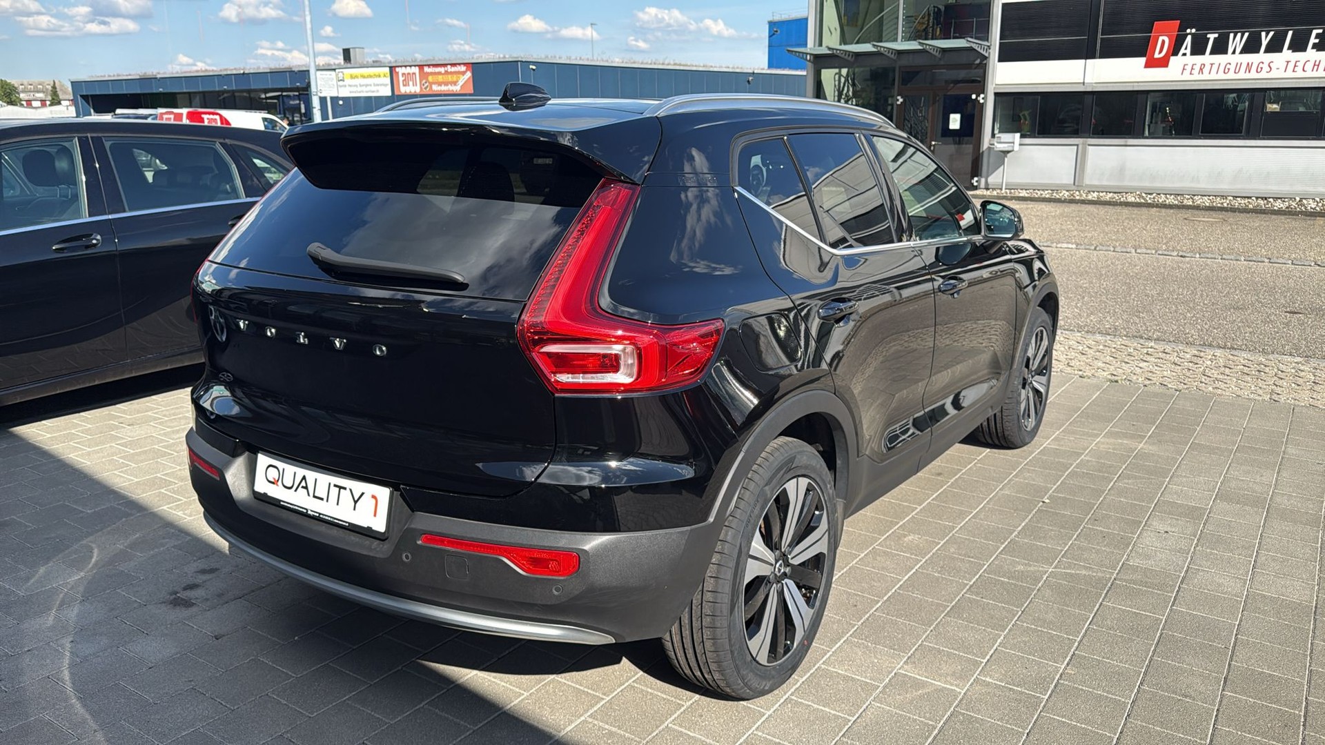 VOLVO XC40 T5 PHEV Ultimate Bright DCT-image-12