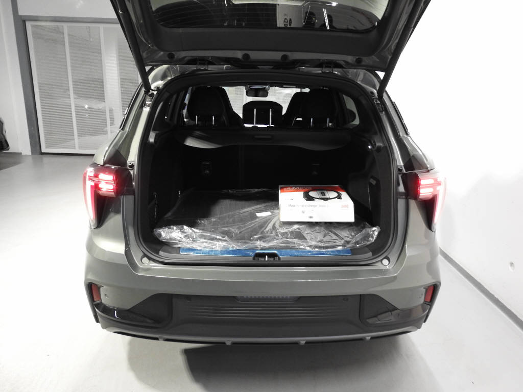 LYNK & CO 01 1.5 PHEV More-image-5