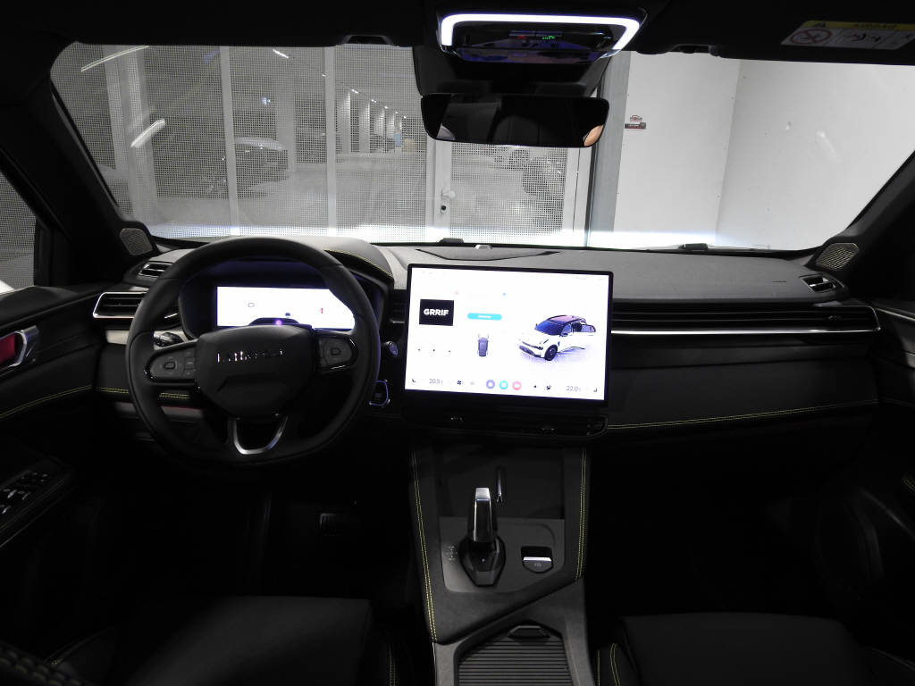 LYNK & CO 01 1.5 PHEV More-image-7