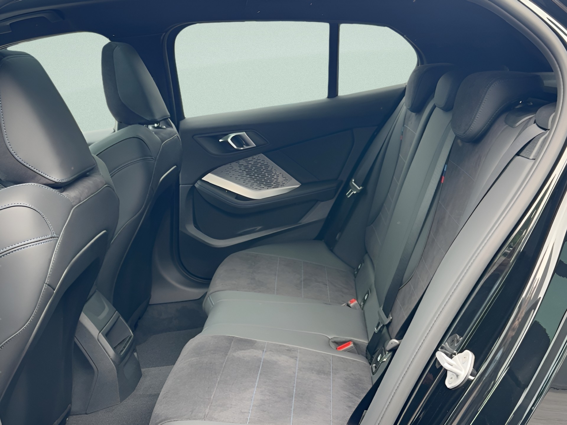 BMW 120 M Sport Steptronic-image-16