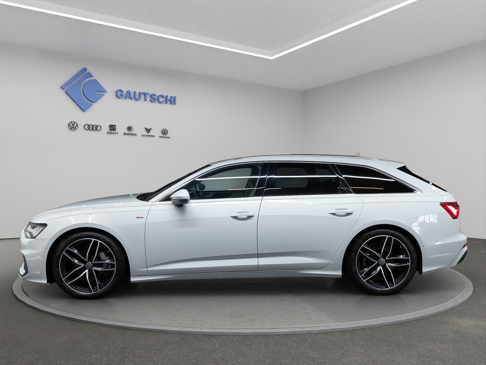 AUDI A6 Avant 55 TFSI quattro S-tronic-image-1