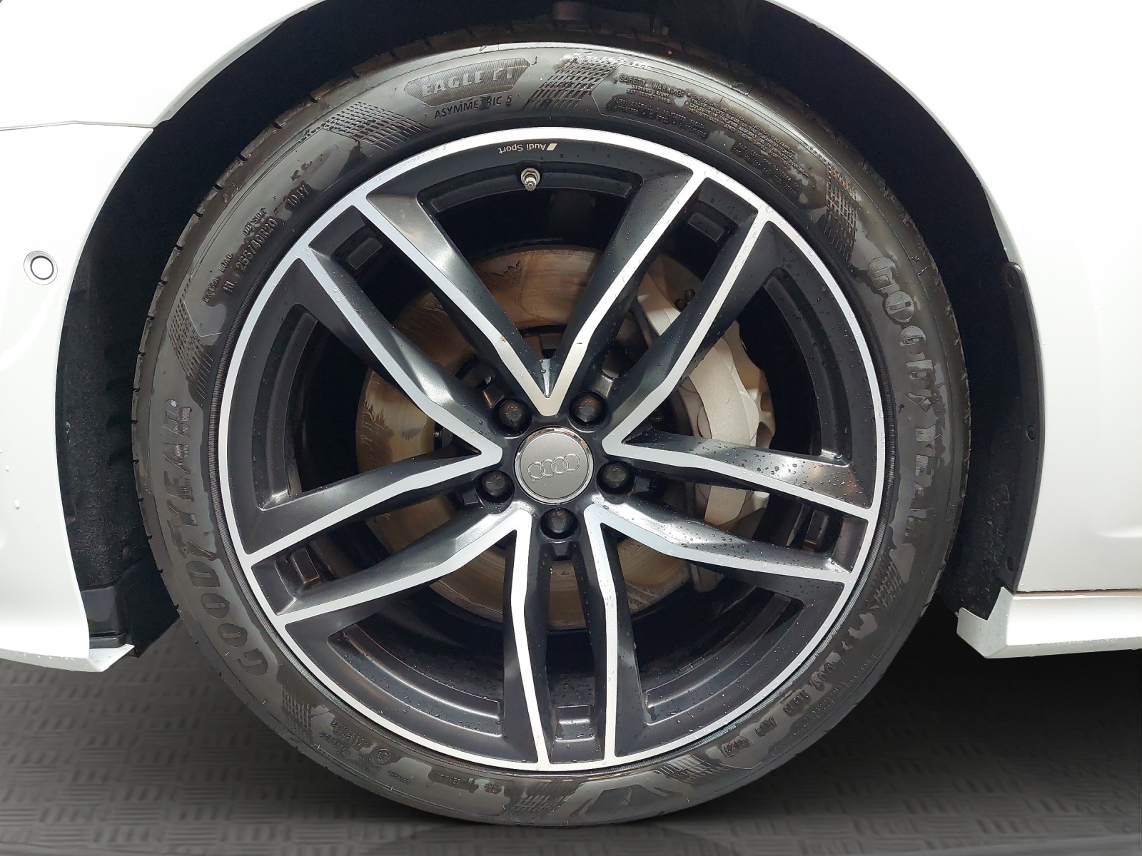 AUDI A6 Avant 55 TFSI quattro S-tronic-image-11