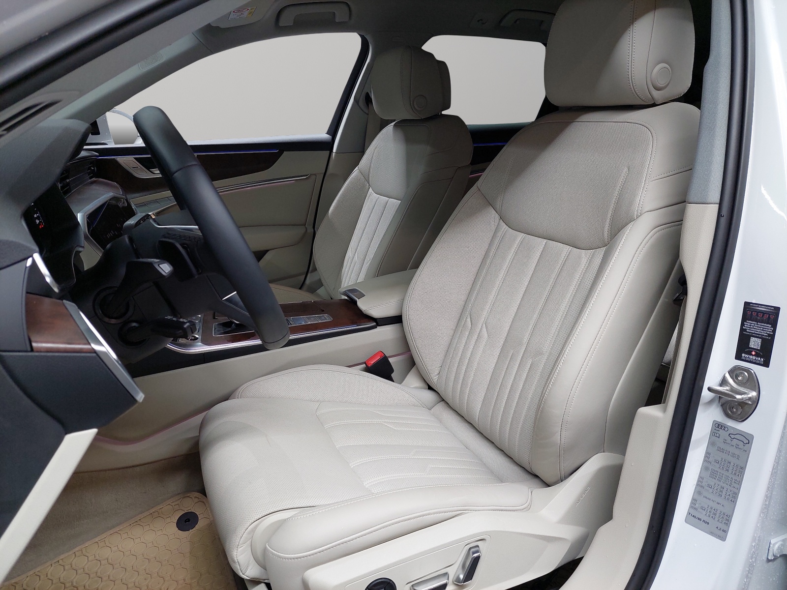 AUDI A6 Avant 55 TFSI quattro S-tronic-image-5