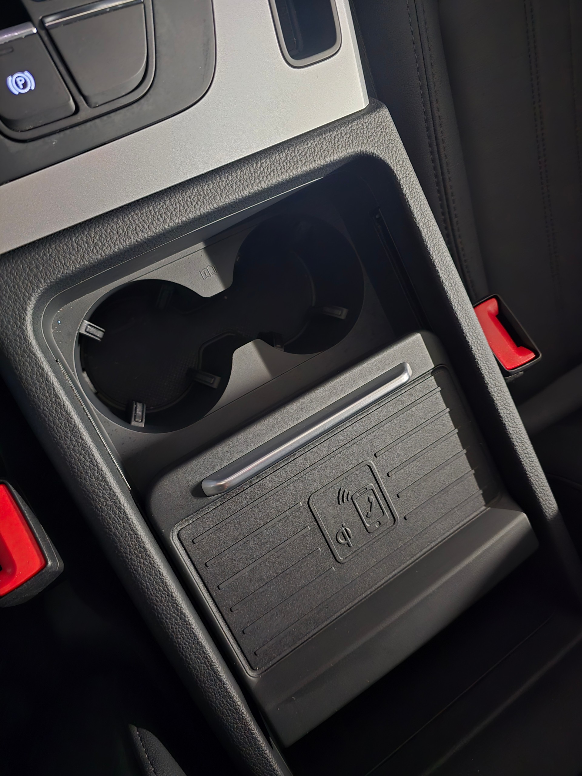 AUDI Q5 45 TFSI S-line quattro S-tronic-image-18