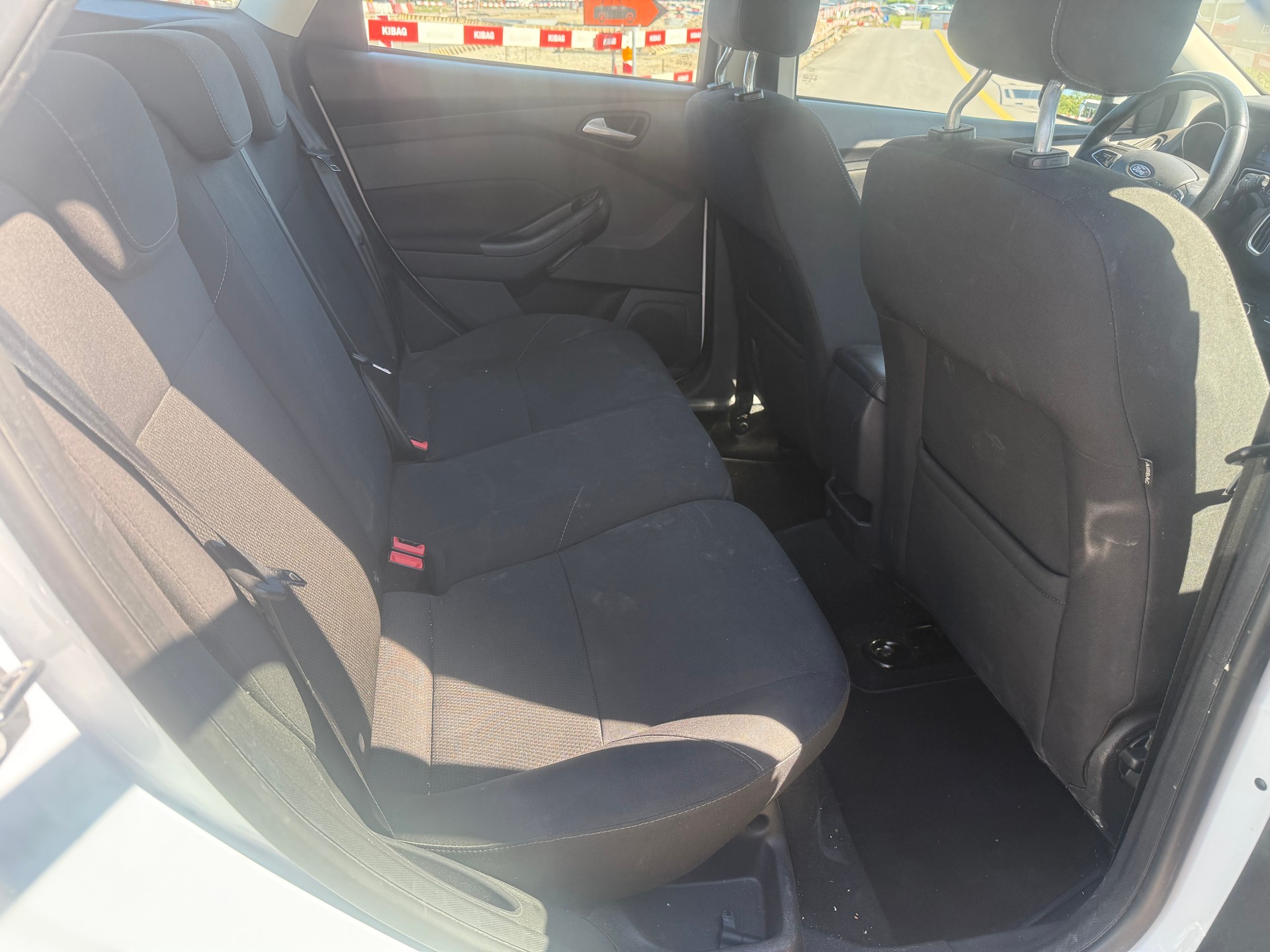 FORD Focus 1.0 SCTi Business-image-12