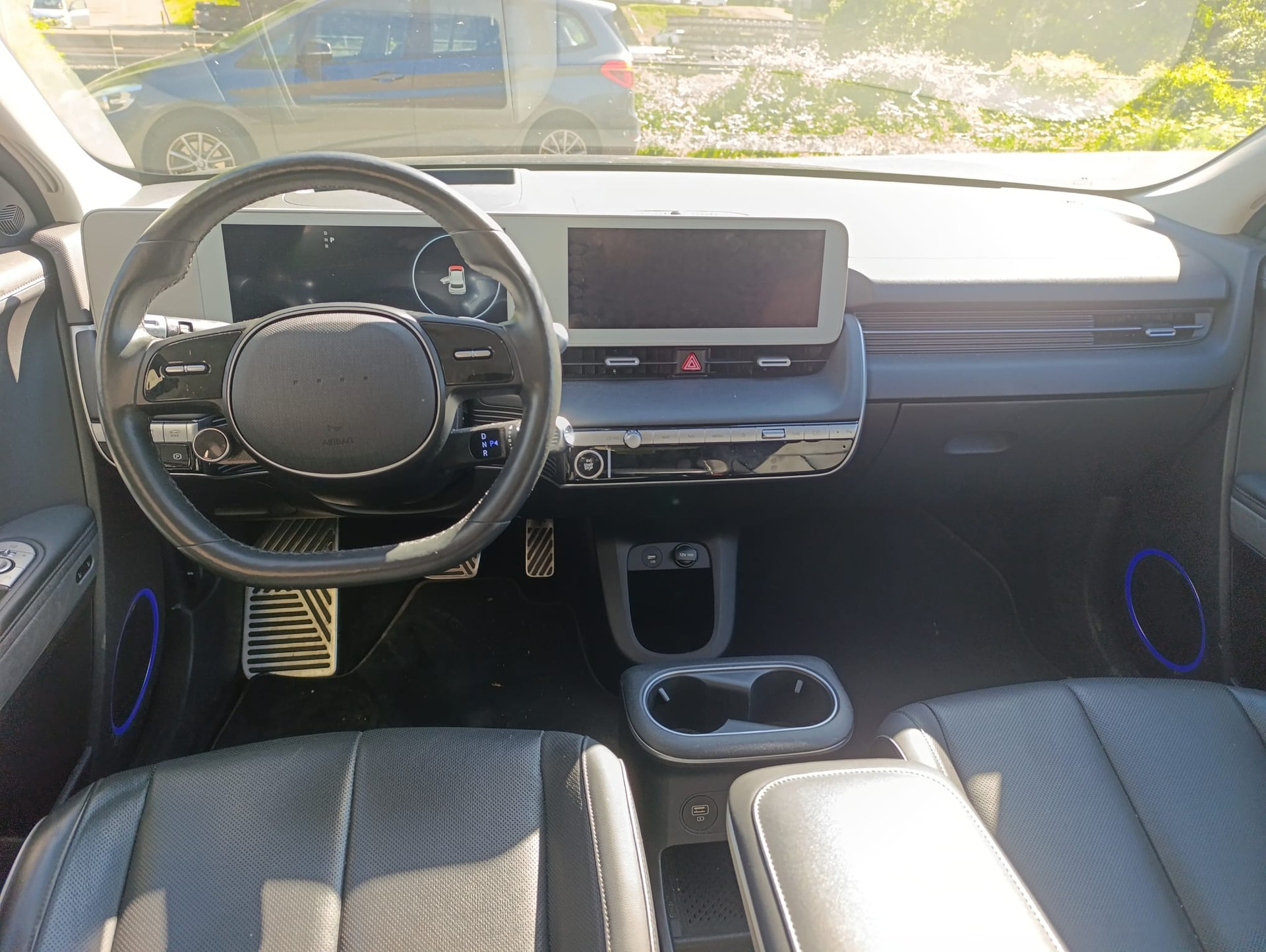 HYUNDAI Ioniq 5 72kWh First Edition 2WD-image-9