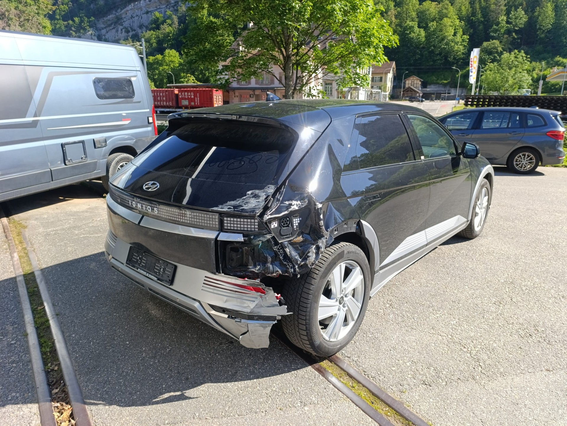 HYUNDAI Ioniq 5 72kWh First Edition 2WD-image-11