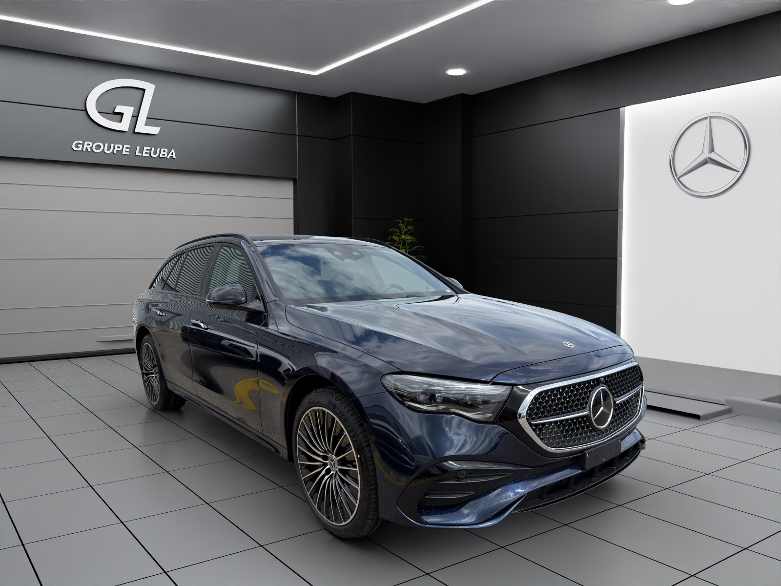 Photo MERCEDES-BENZ E-450 E 450 d T 4Matic 9G-Tronic
