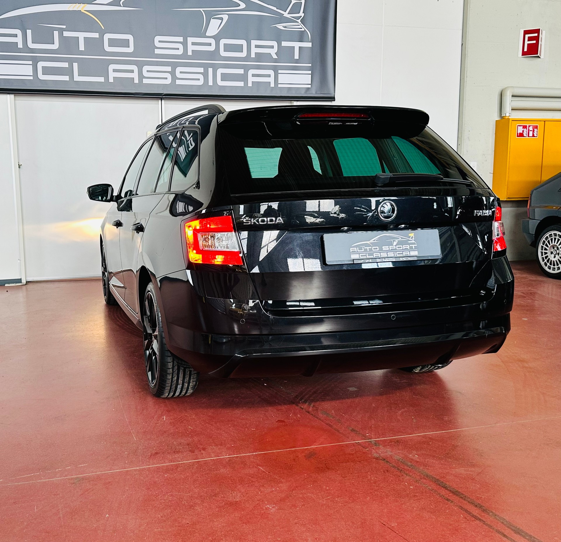 SKODA Fabia 1.2 TSI Monte Carlo DSG-image-7
