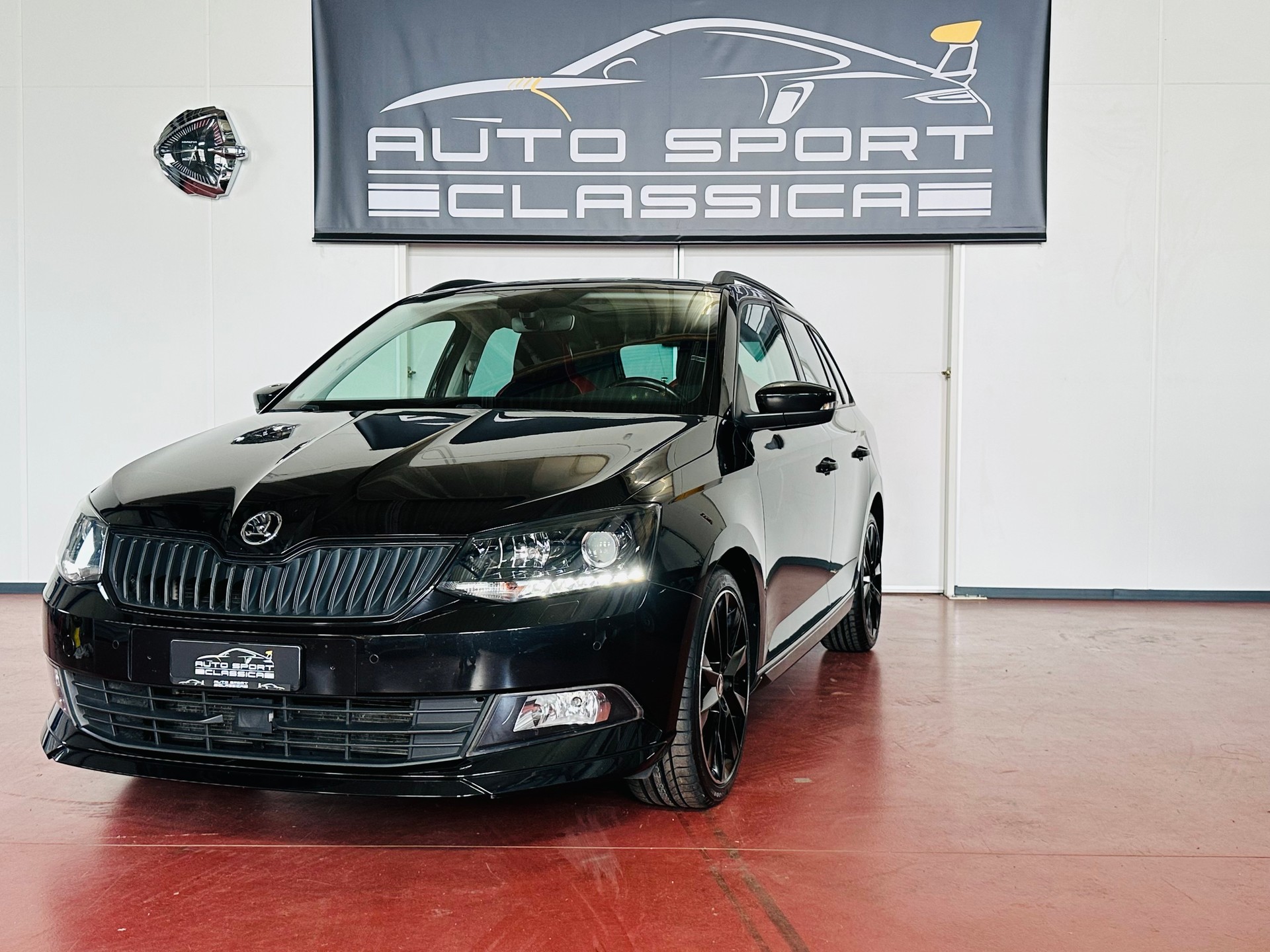 SKODA Fabia 1.2 TSI Monte Carlo DSG-image-0