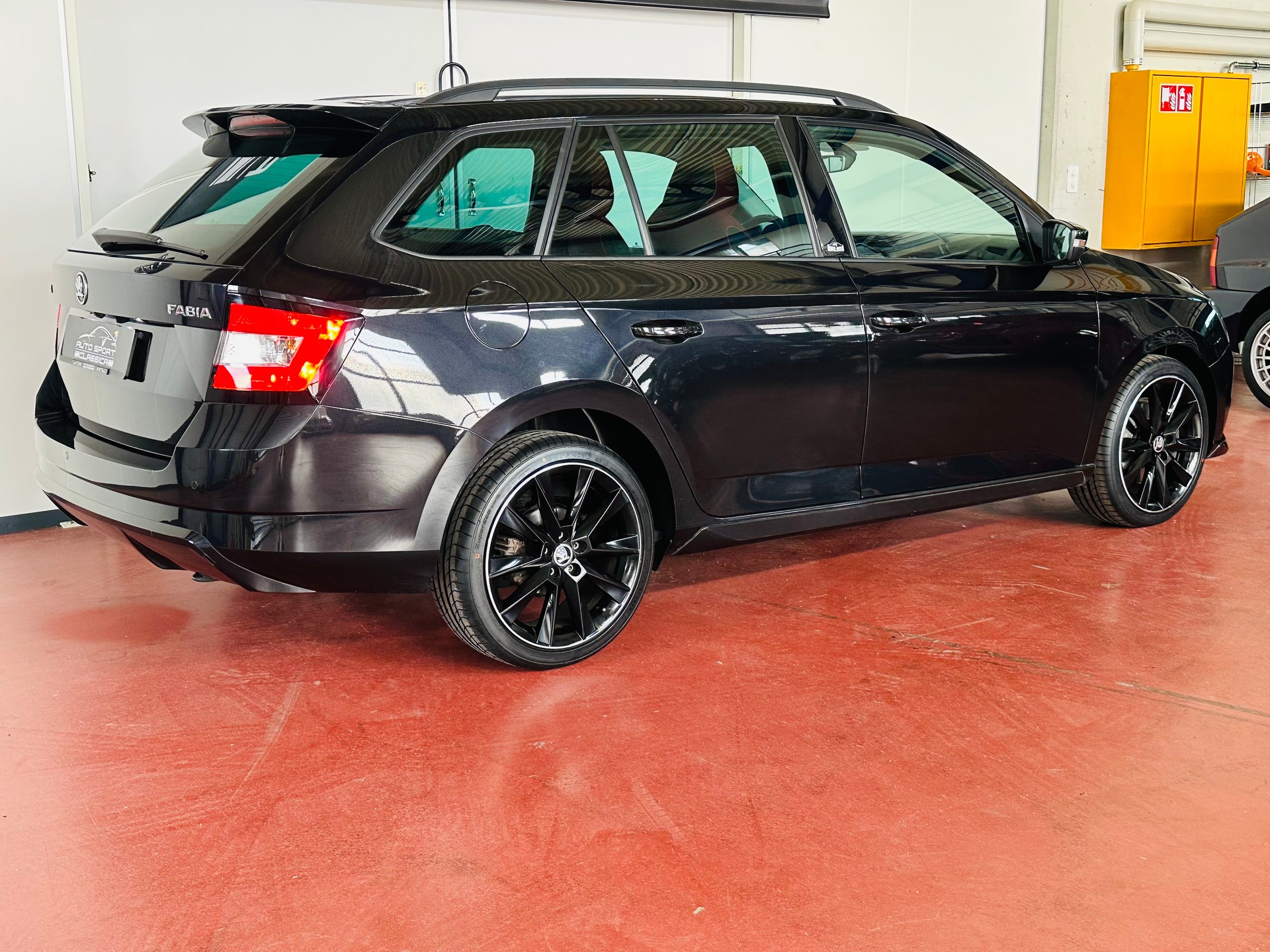 SKODA Fabia 1.2 TSI Monte Carlo DSG-image-10