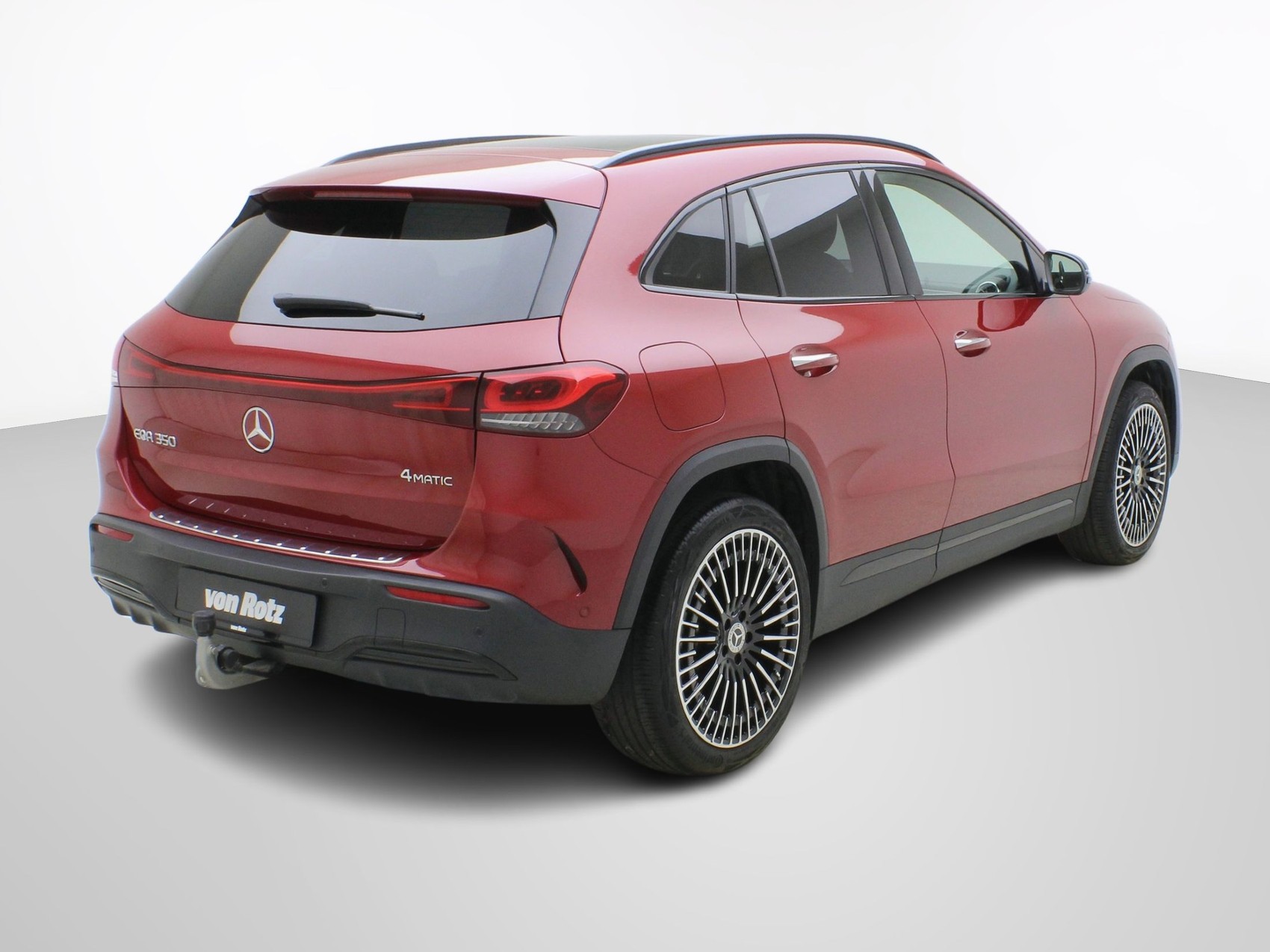 MERCEDES-BENZ EQA 350 Swiss Star AMG Line 4matic-image-3