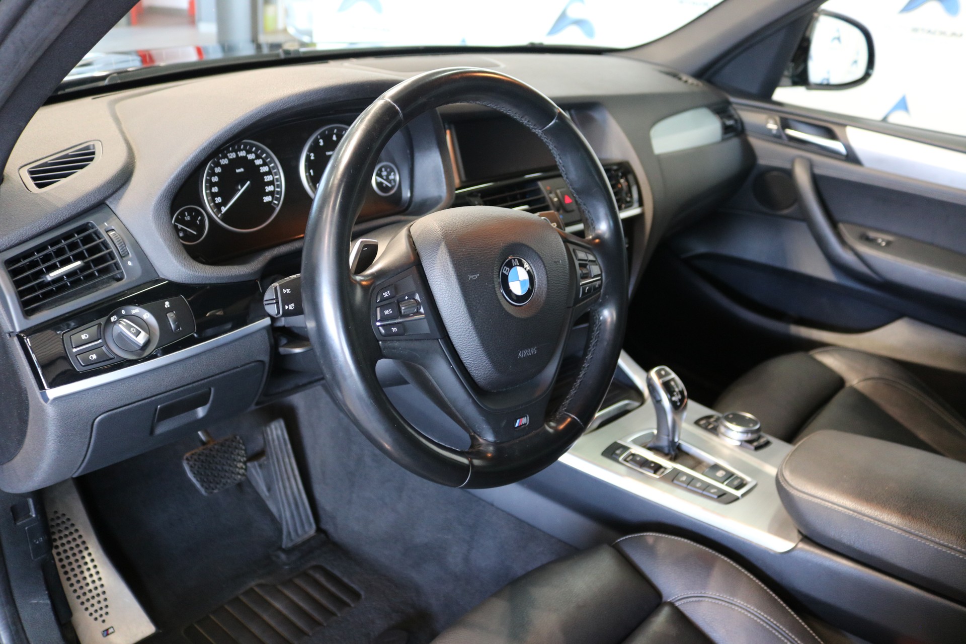 BMW X3 xDrive 28i xLine Steptronic-image-41