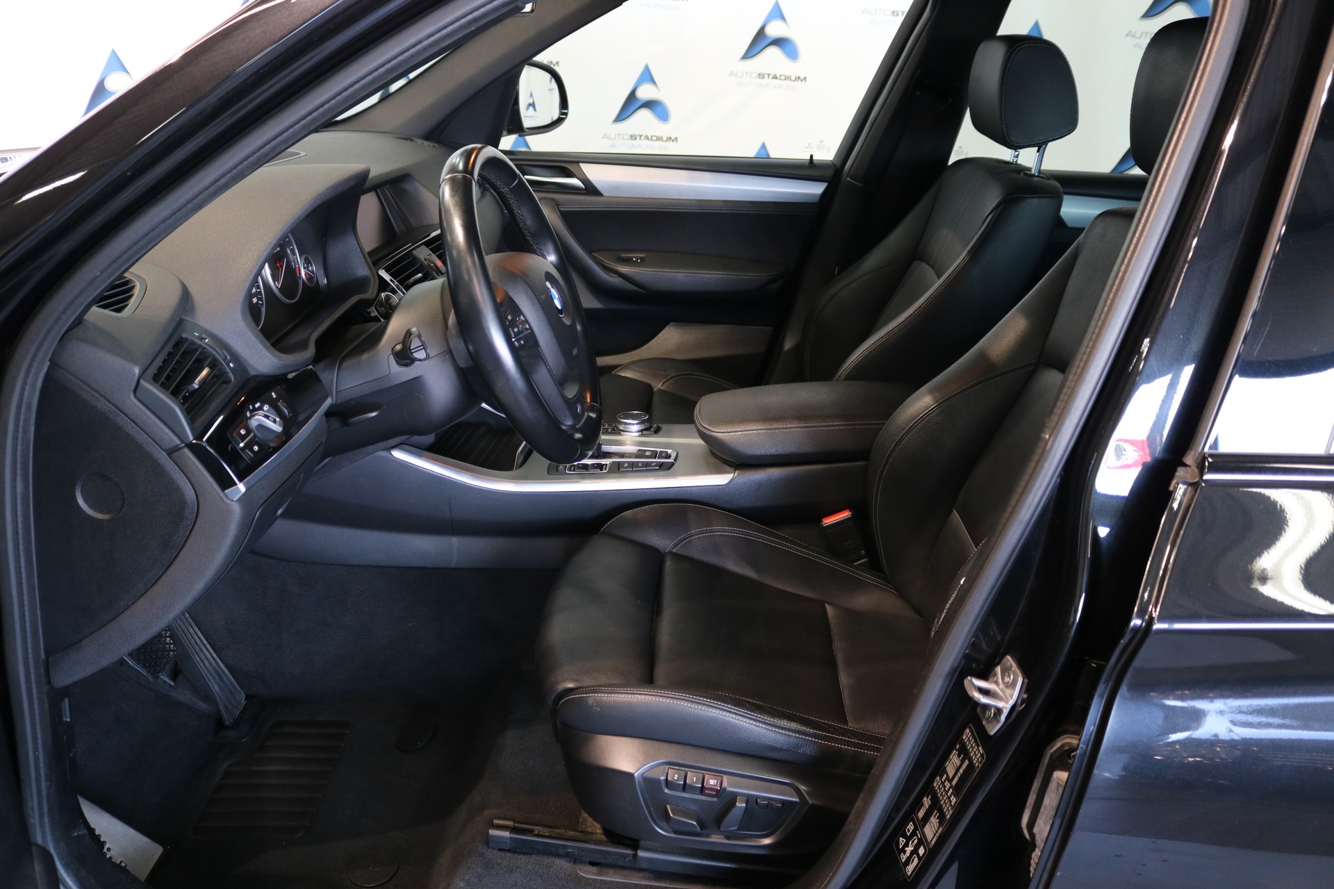 BMW X3 xDrive 28i xLine Steptronic-image-37