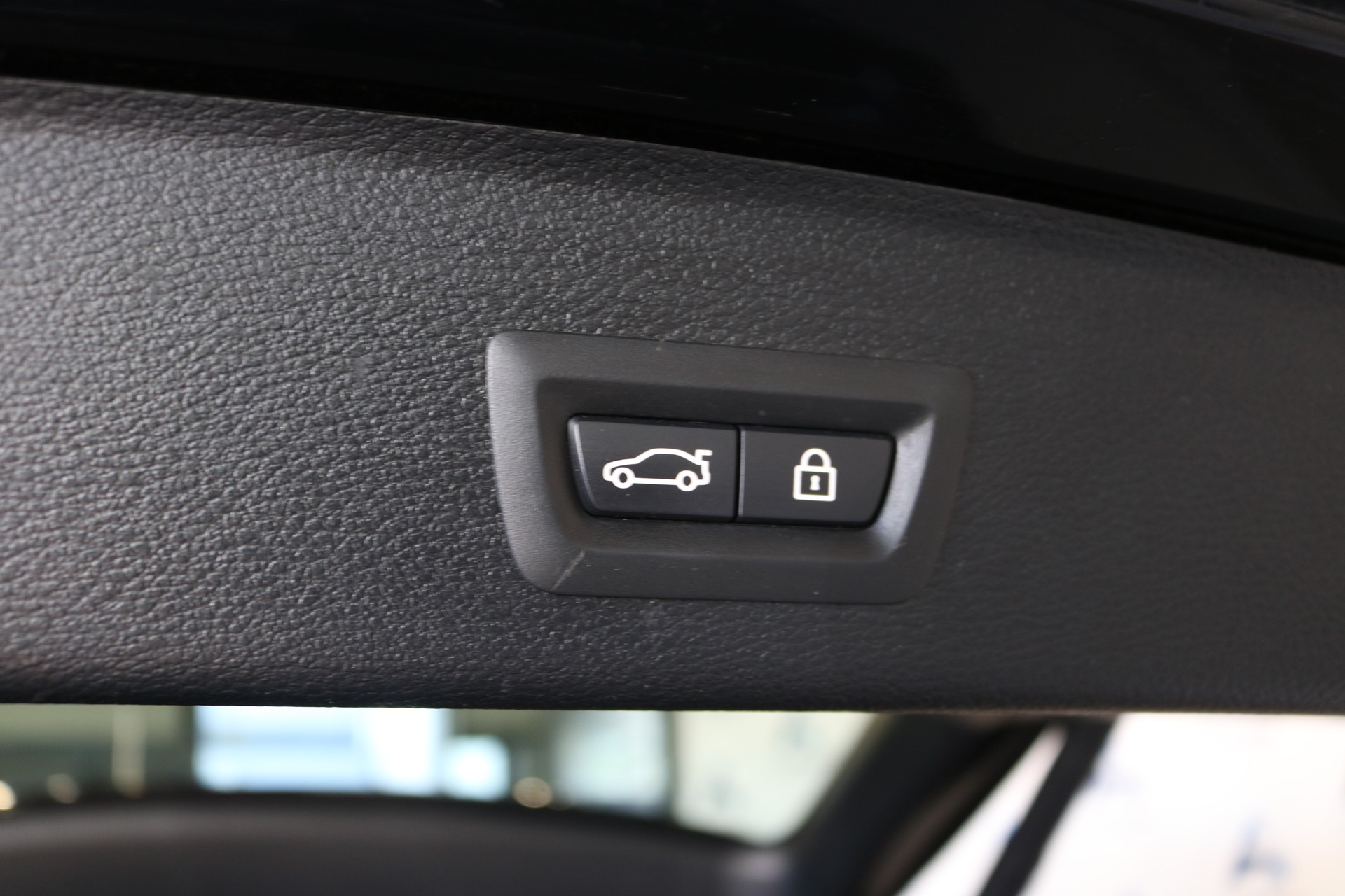 BMW X3 xDrive 28i xLine Steptronic-image-36