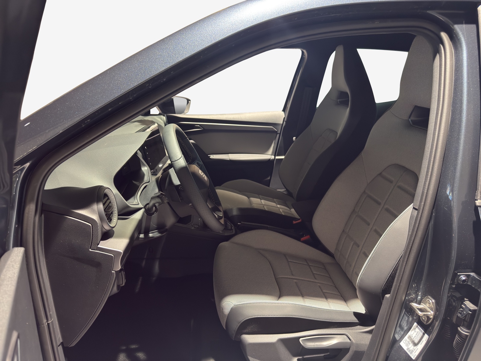 SEAT Arona 1.5 Eco TSI FR DSG-image-6